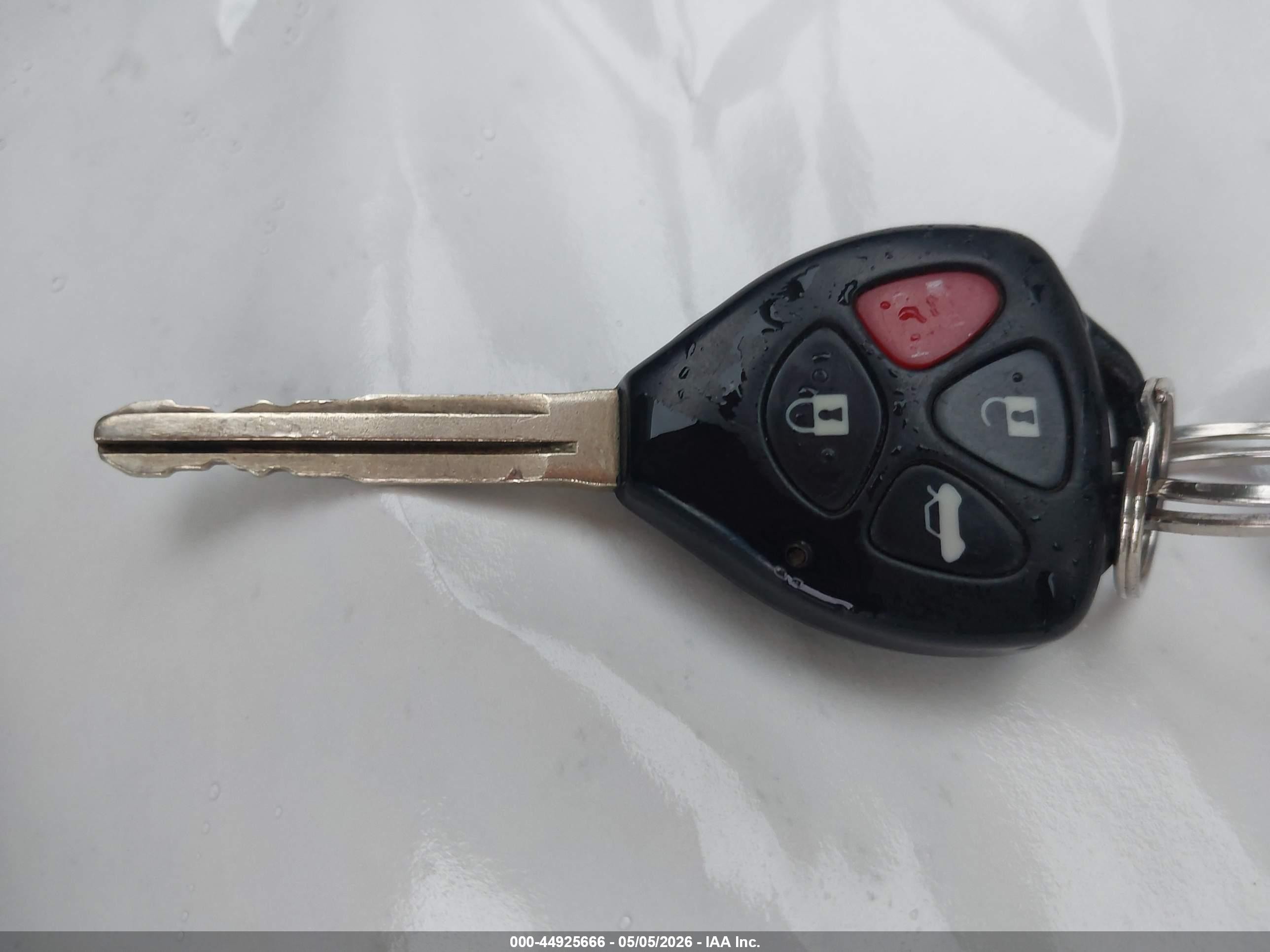 2012 Toyota Corolla Le Gold vin: 2T1BU4EE2CC783857