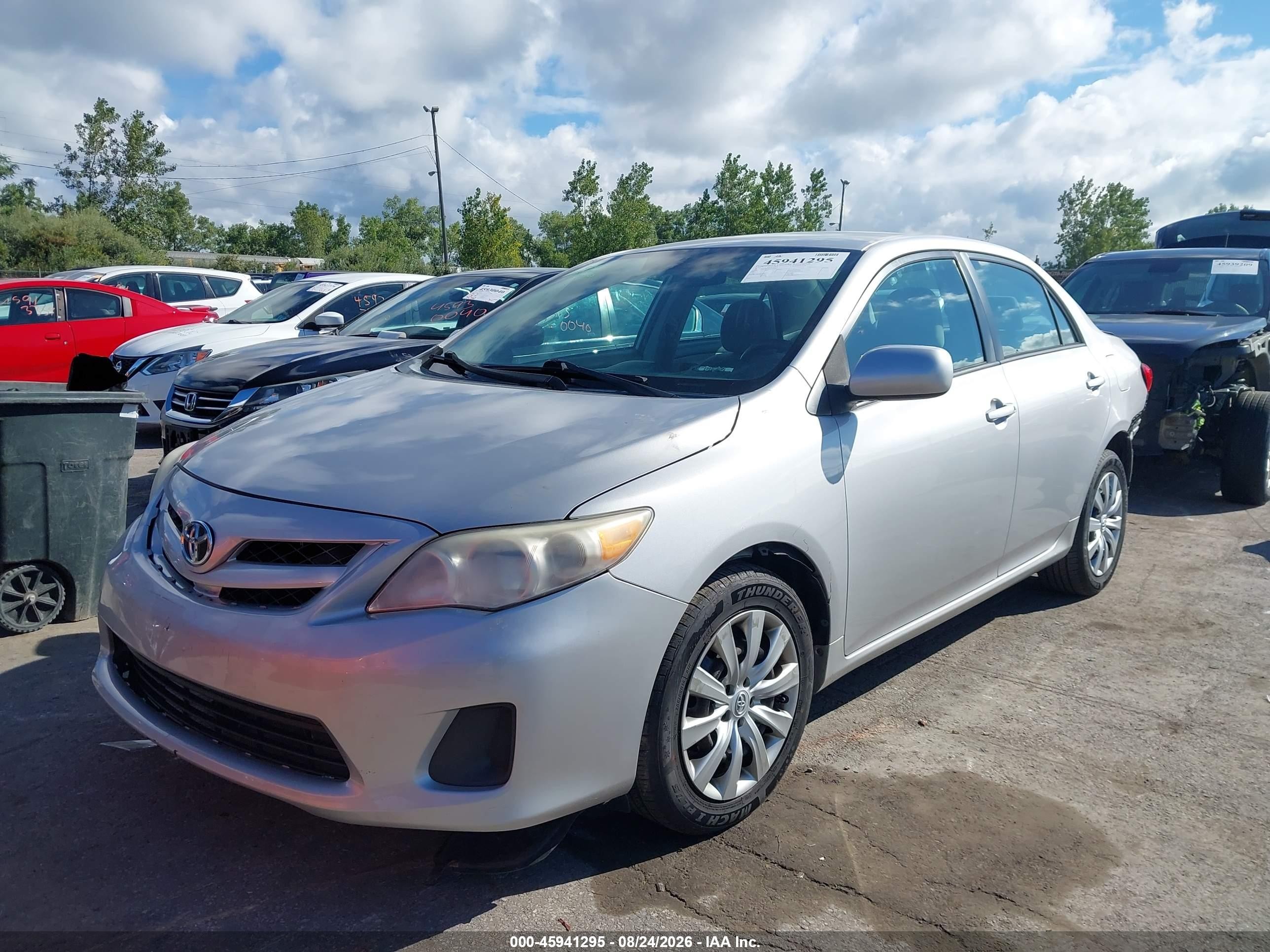 2012 Toyota Corolla Le Silver vin: 2T1BU4EE2CC792297