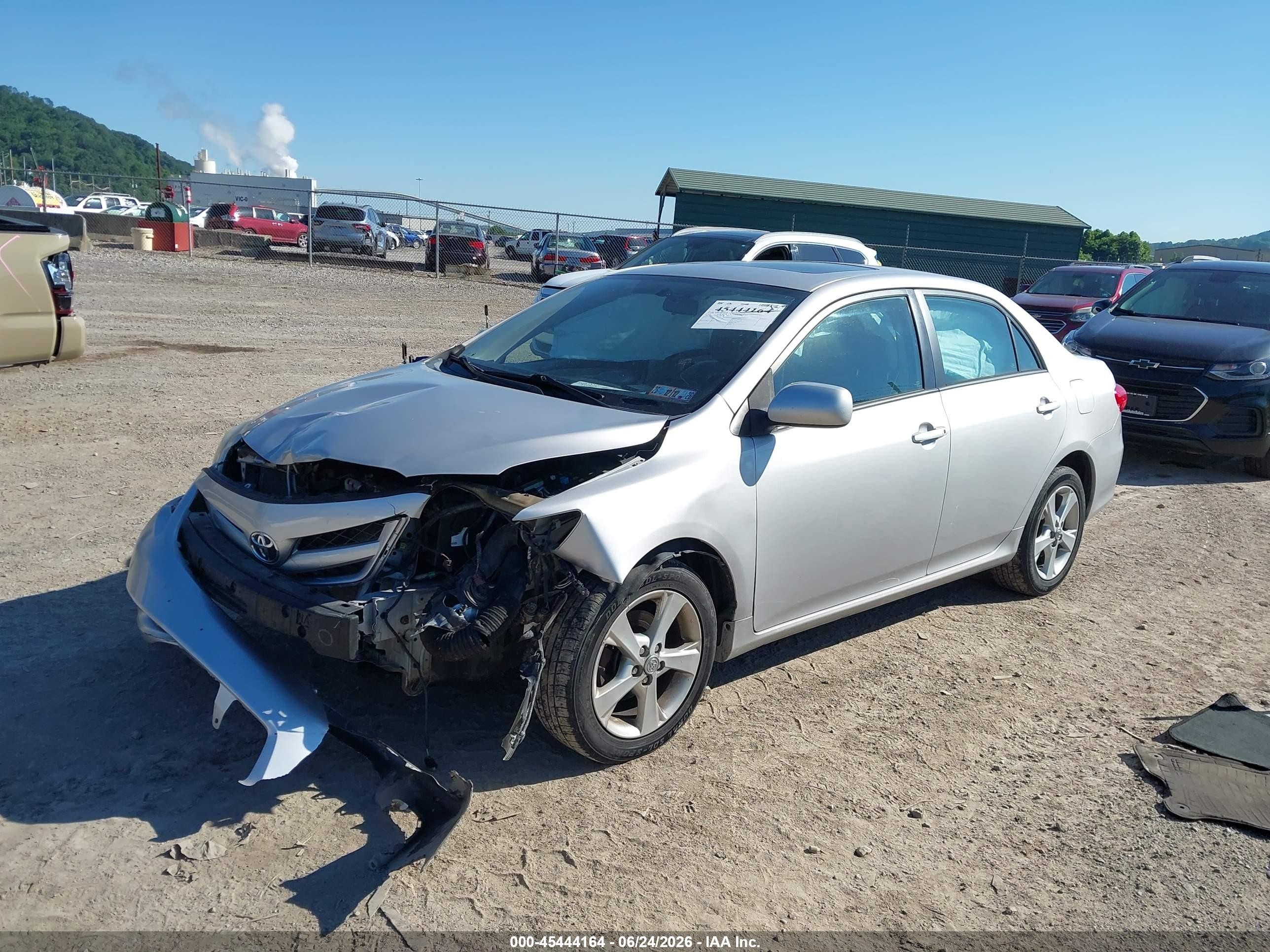2012 Toyota Corolla Le Silver vin: 2T1BU4EE2CC798536