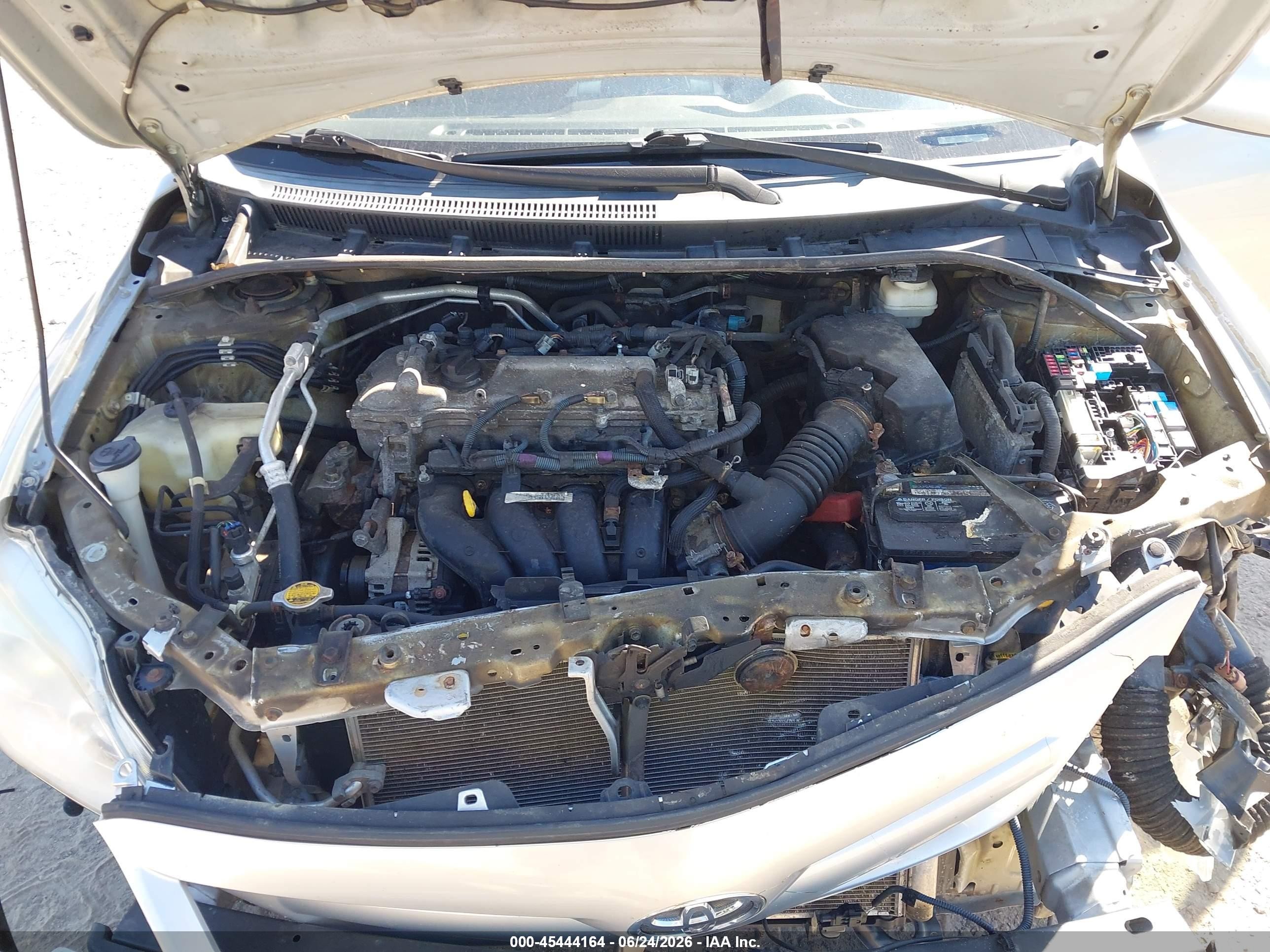 2012 Toyota Corolla Le Silver vin: 2T1BU4EE2CC798536
