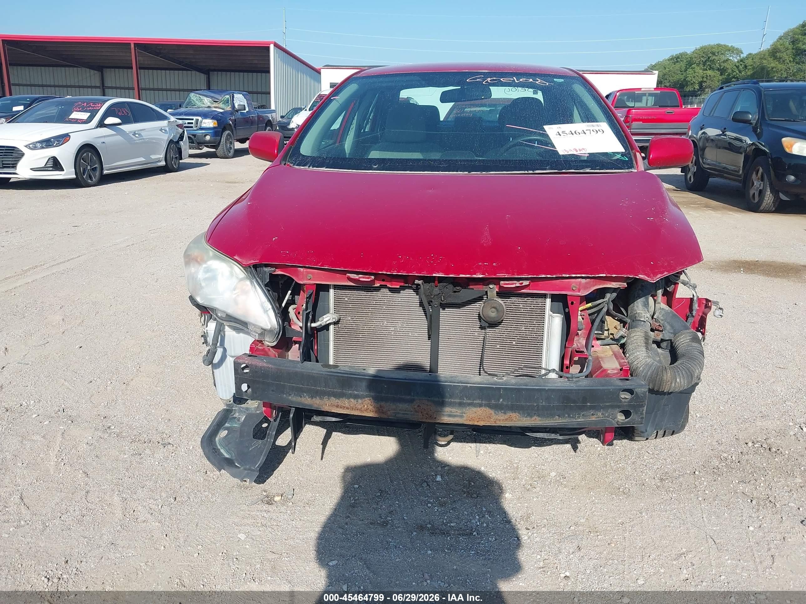 2012 Toyota Corolla Le Red vin: 2T1BU4EE2CC810278