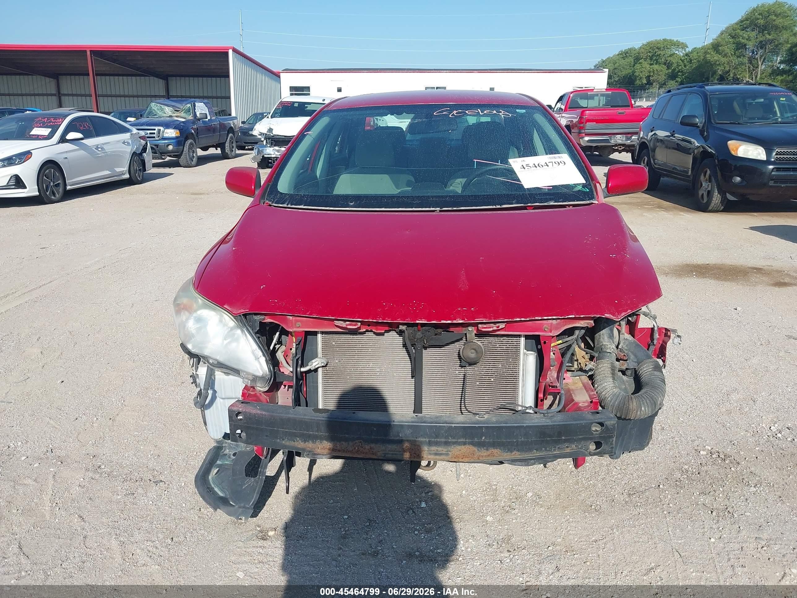 2012 Toyota Corolla Le Red vin: 2T1BU4EE2CC810278