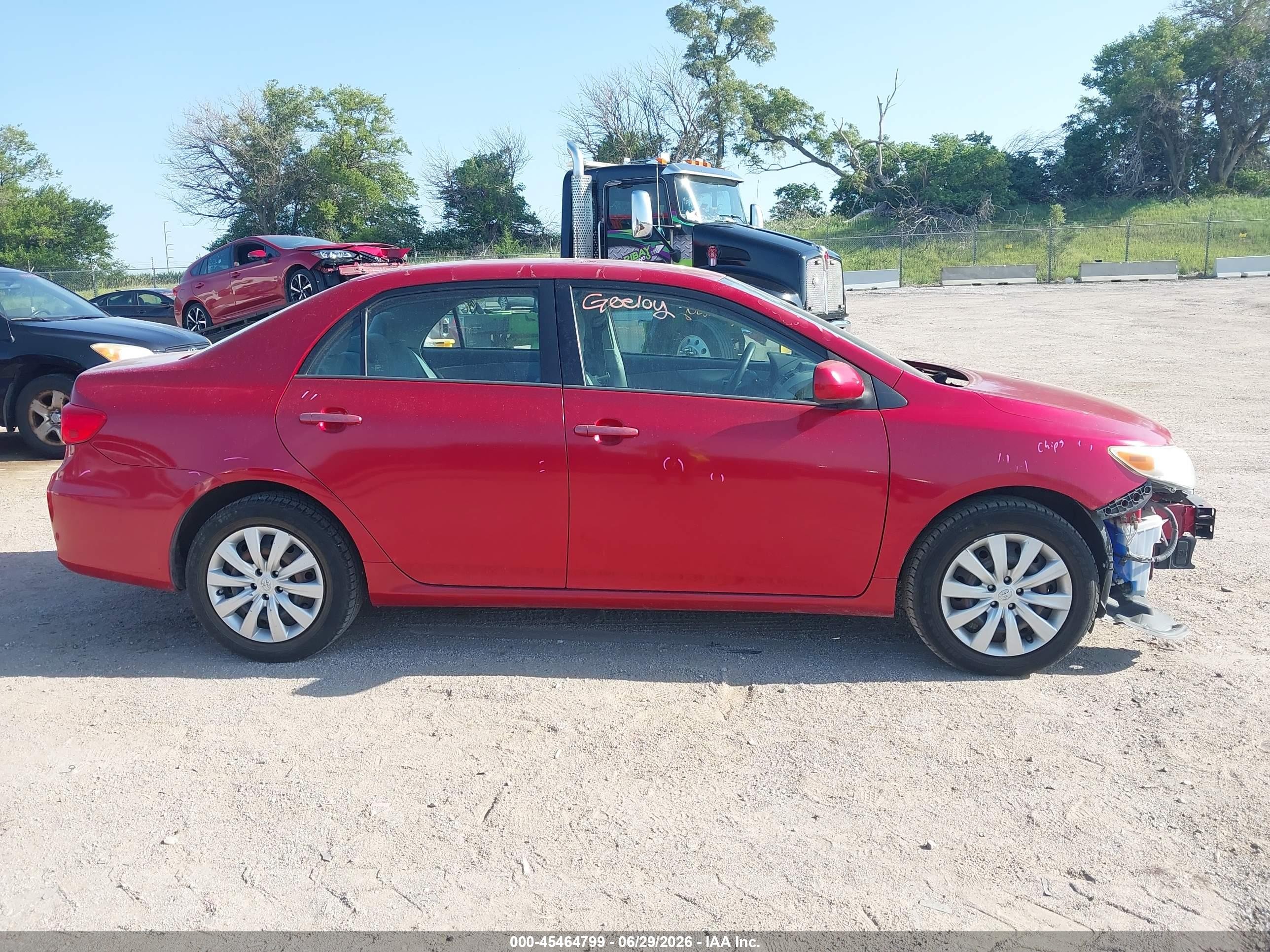 2012 Toyota Corolla Le Red vin: 2T1BU4EE2CC810278