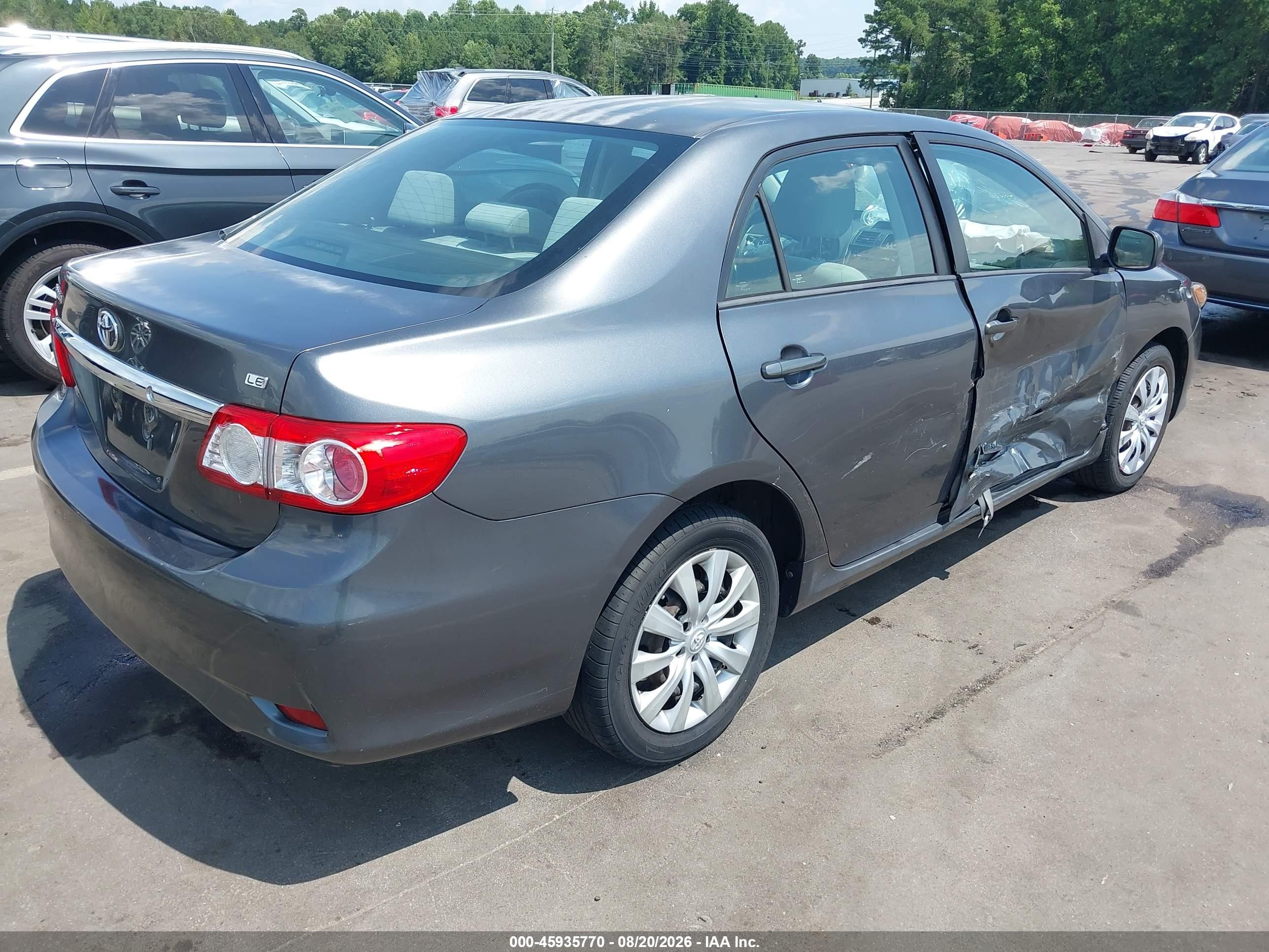 2012 Toyota Corolla Le Silver vin: 2T1BU4EE2CC812158