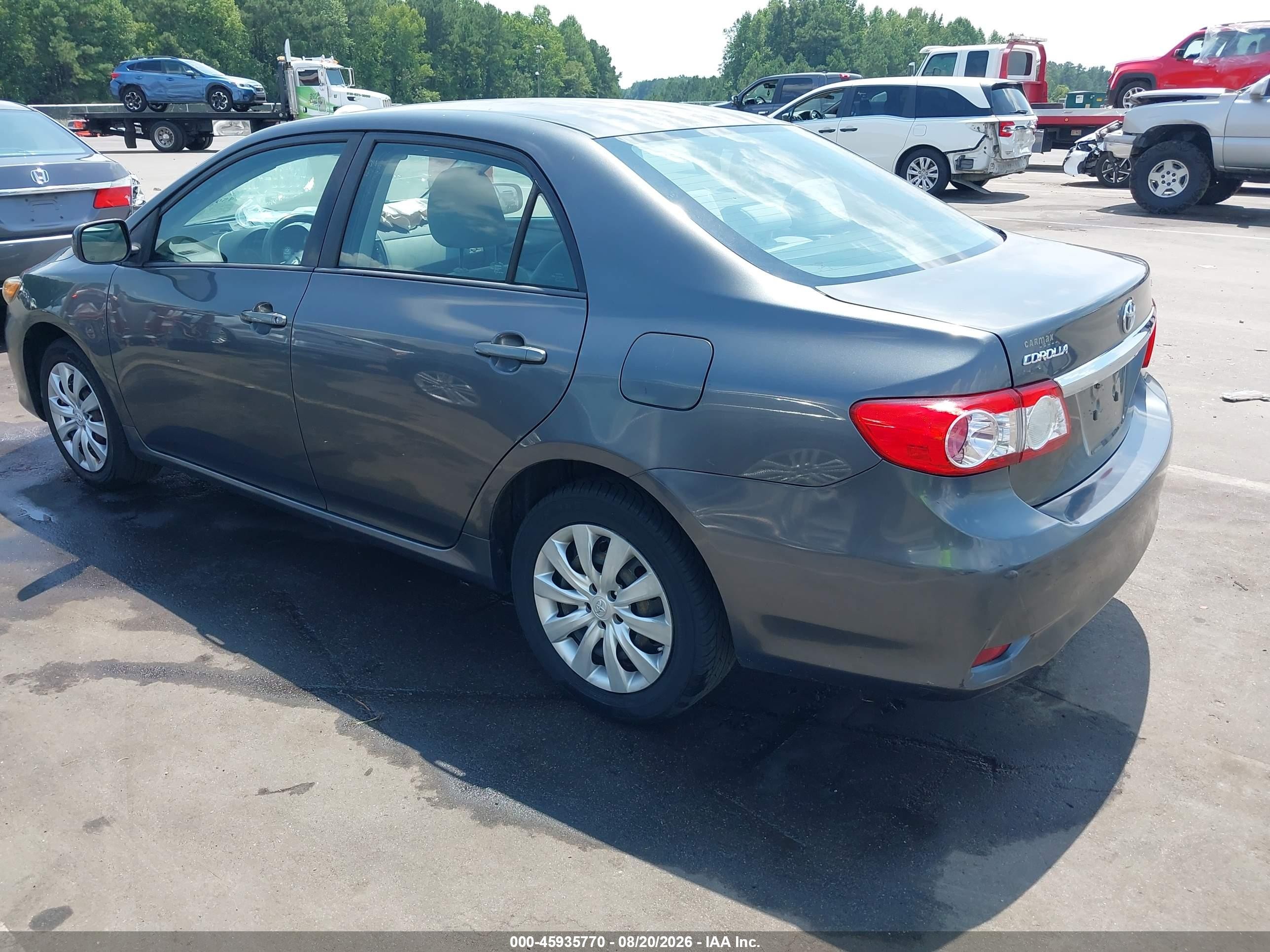 2012 Toyota Corolla Le Silver vin: 2T1BU4EE2CC812158