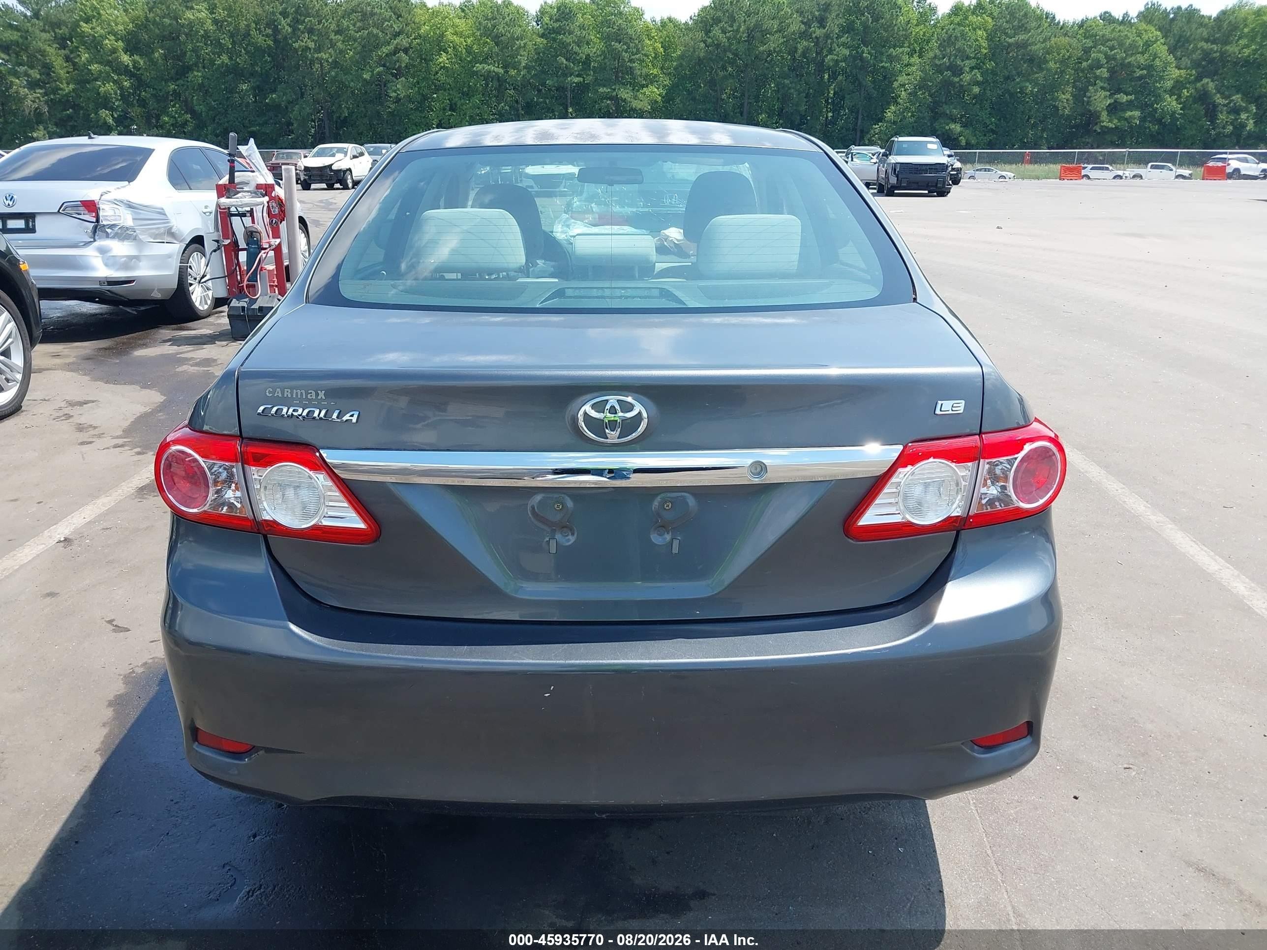 2012 Toyota Corolla Le Silver vin: 2T1BU4EE2CC812158