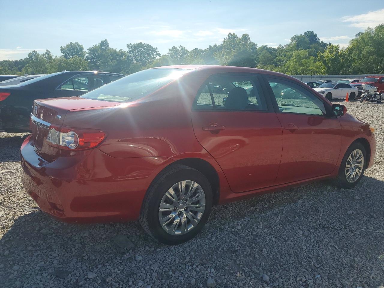 2012 Toyota Corolla Le Red vin: 2T1BU4EE2CC843779