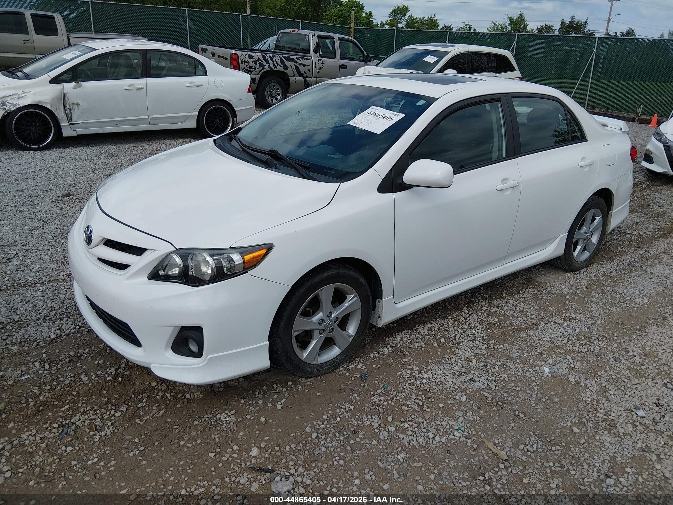 2012 Toyota Corolla S White vin: 2T1BU4EE2CC844477