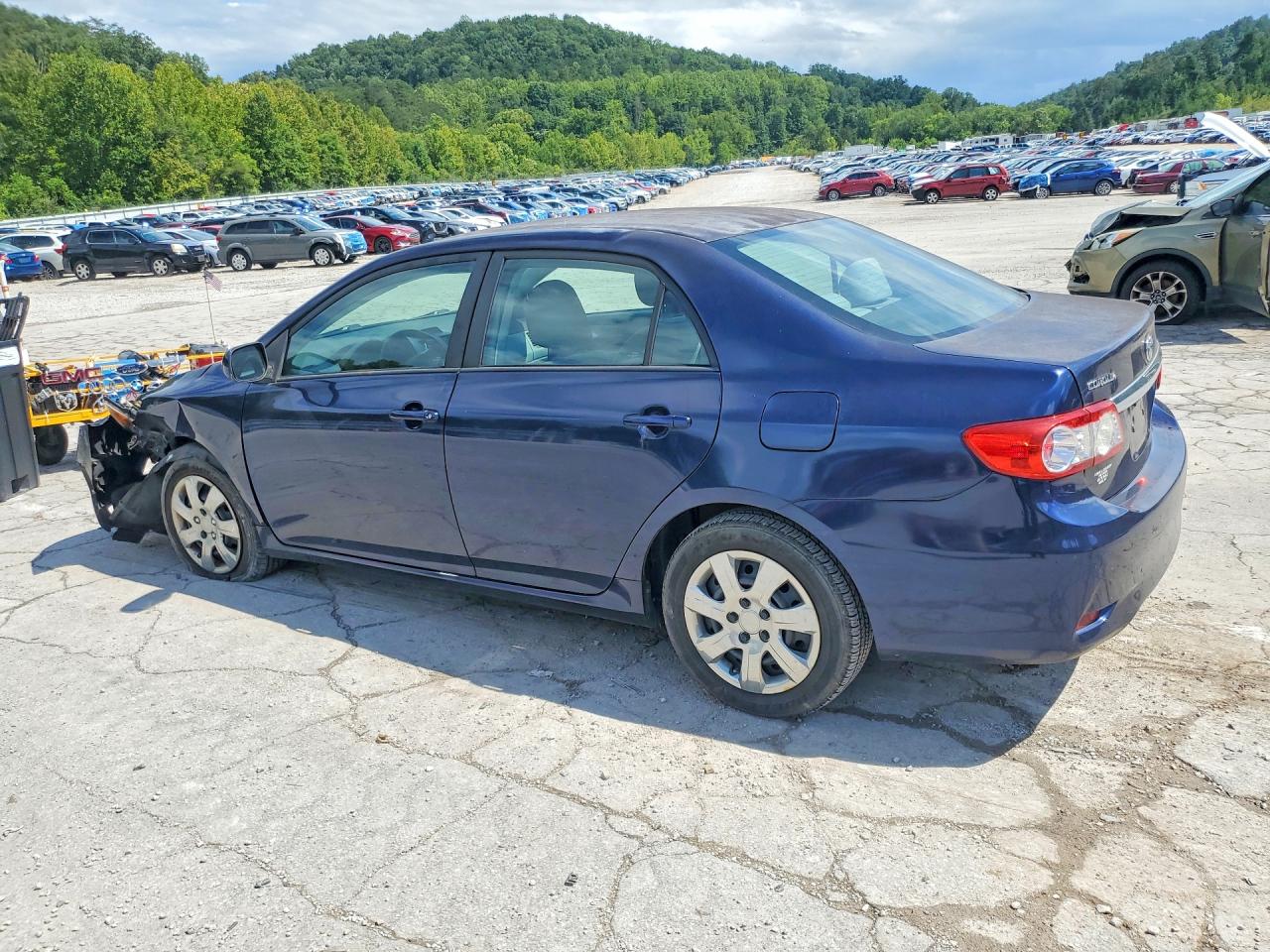 2012 Toyota Corolla Le Blue vin: 2T1BU4EE2CC859383