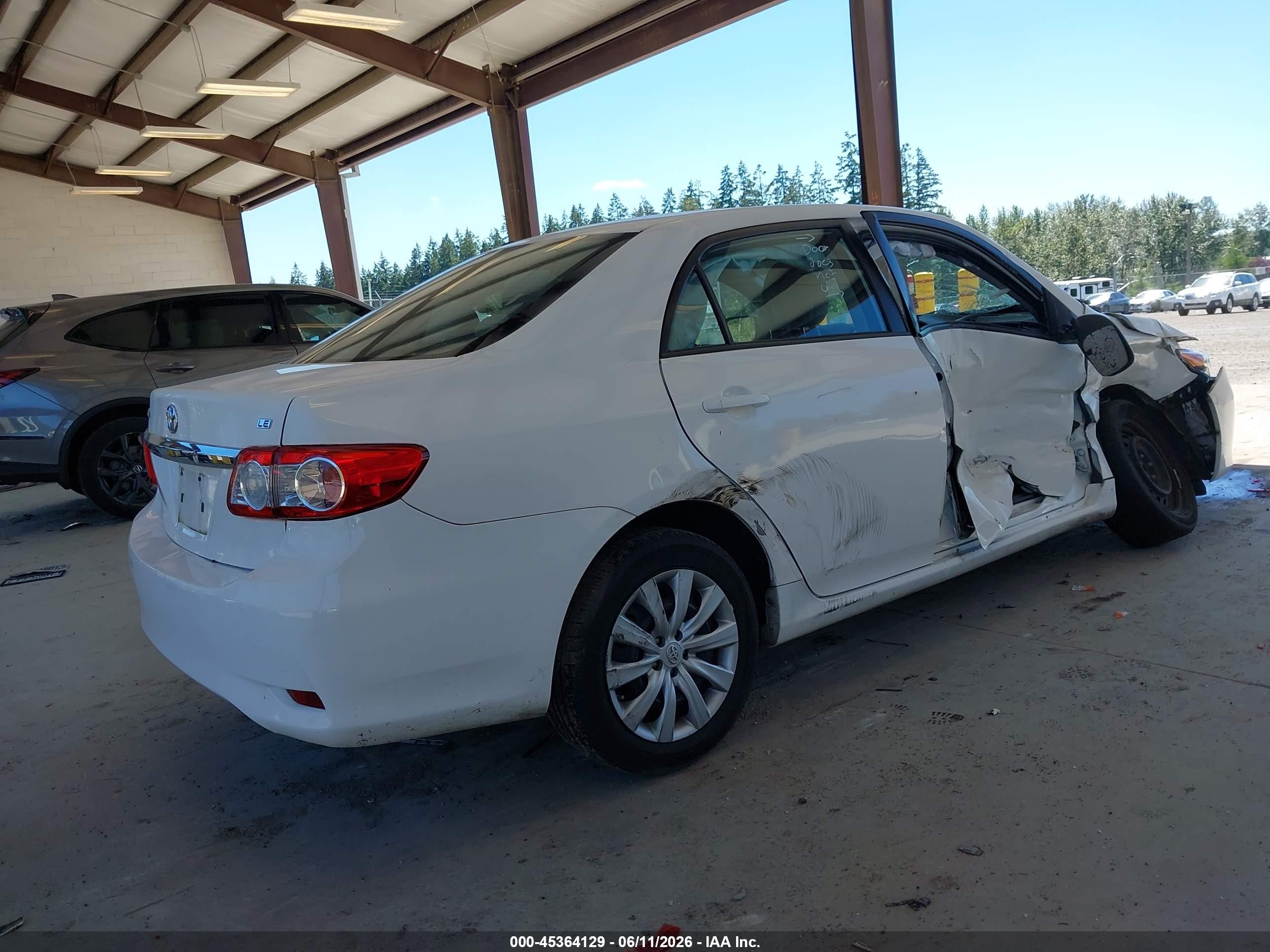 2012 Toyota Corolla Le White vin: 2T1BU4EE2CC868472