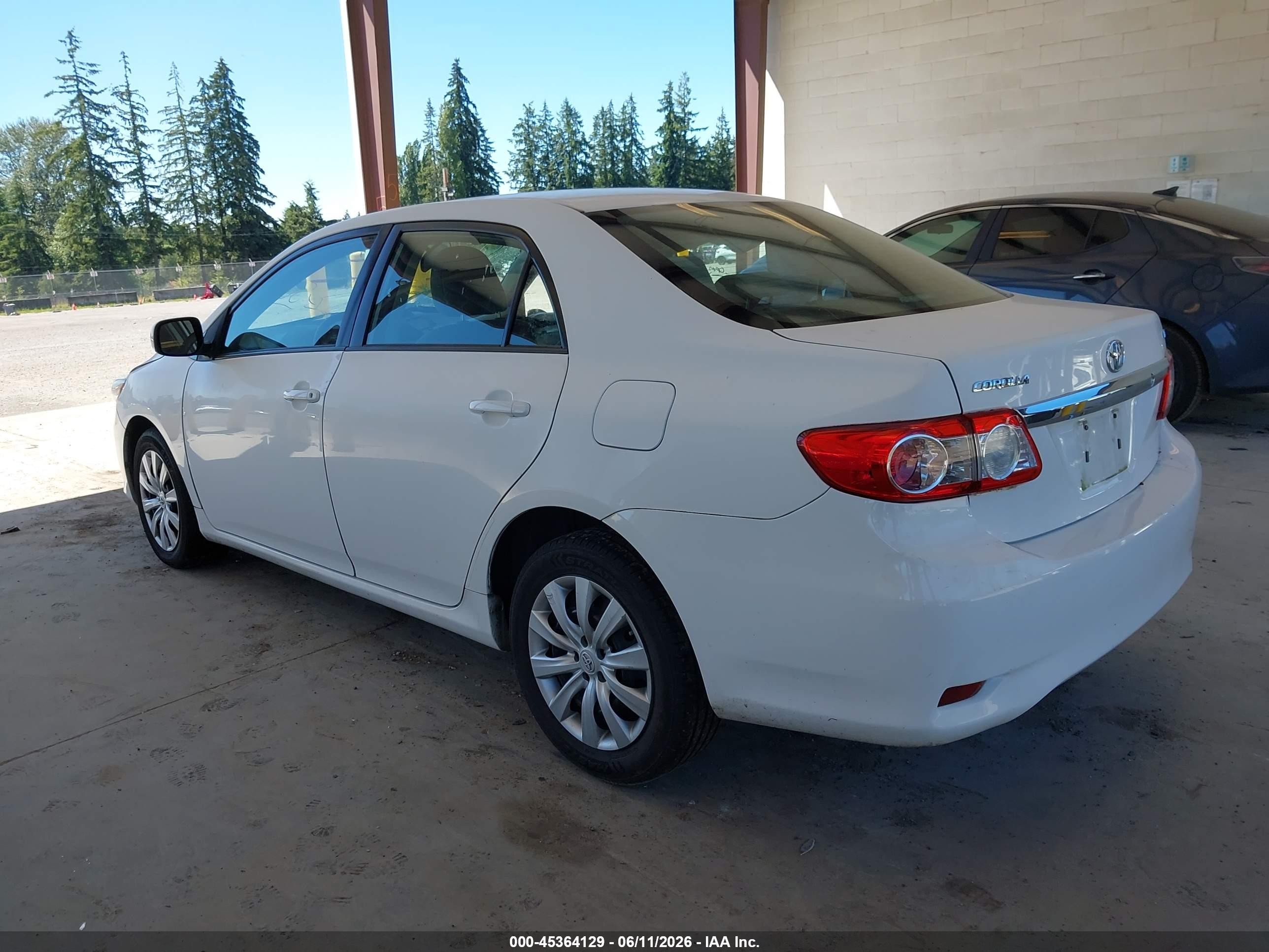 2012 Toyota Corolla Le White vin: 2T1BU4EE2CC868472