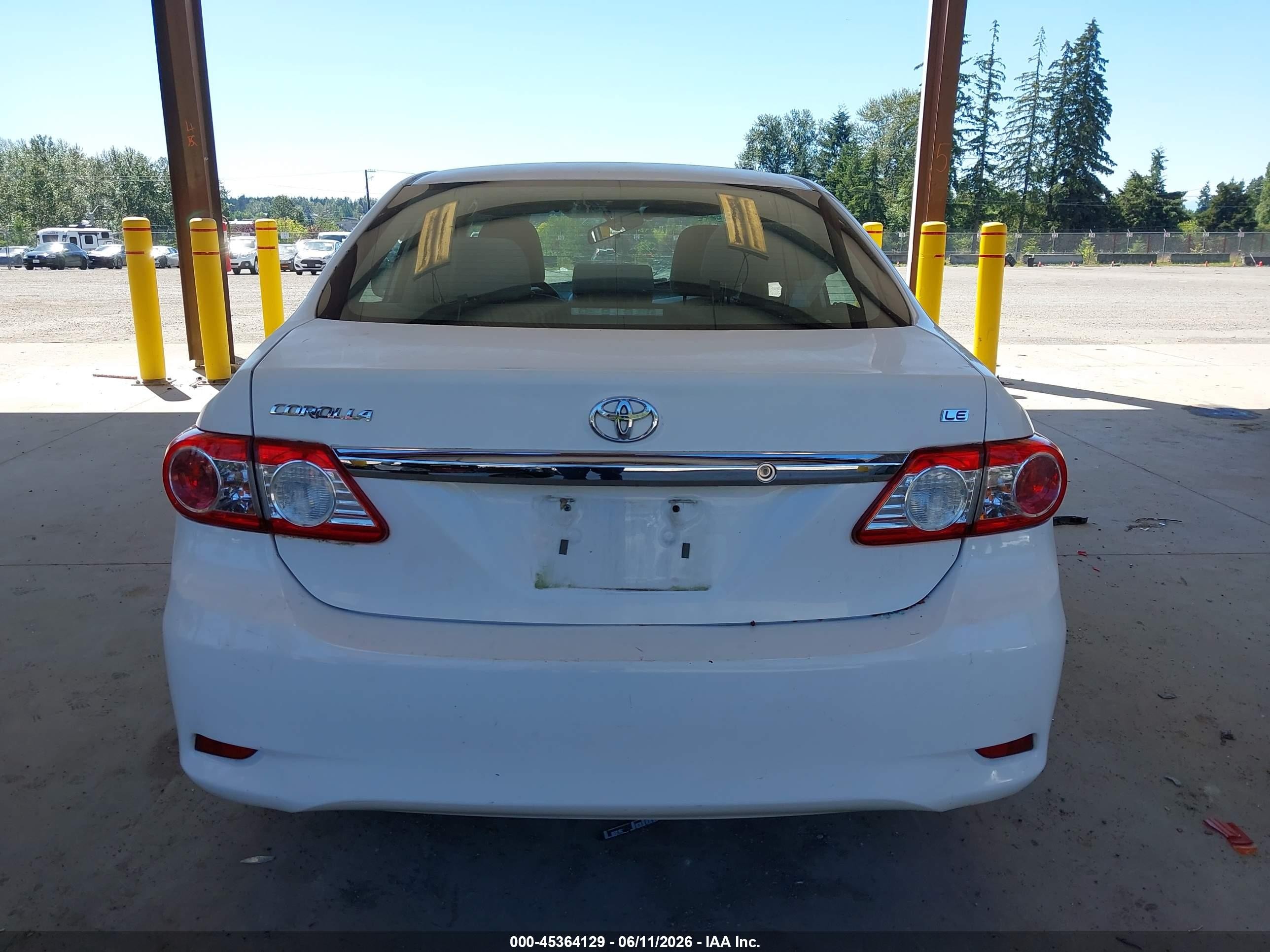 2012 Toyota Corolla Le White vin: 2T1BU4EE2CC868472
