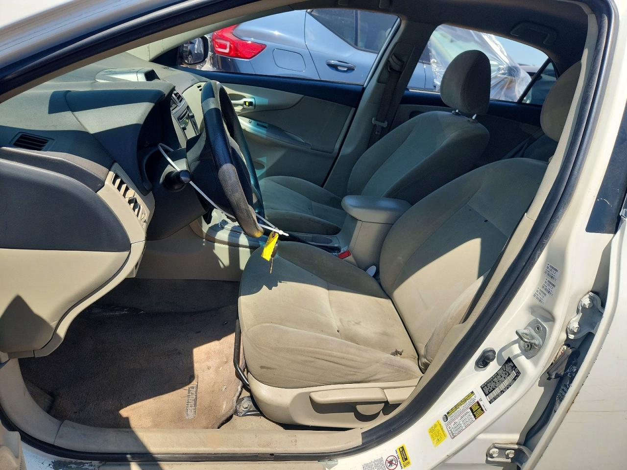 2012 Toyota Corolla Le White vin: 2T1BU4EE2CC891007