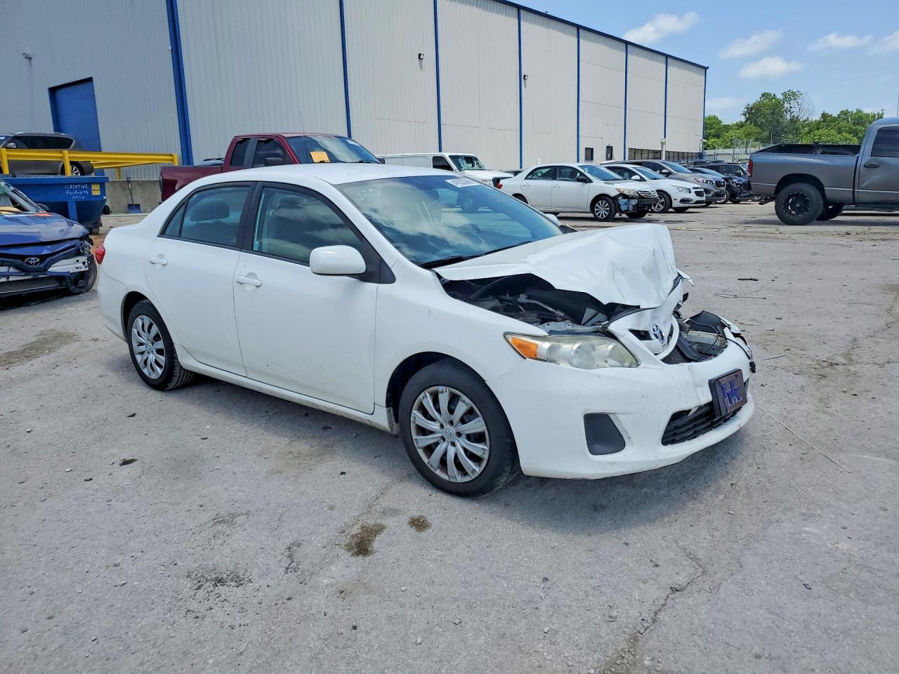 2012 Toyota Corolla Le White vin: 2T1BU4EE2CC902104