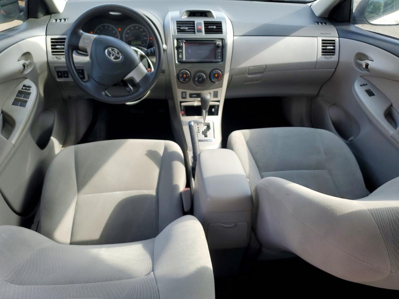 2013 Toyota Corolla Le Белый vin: 2T1BU4EE2DC001834