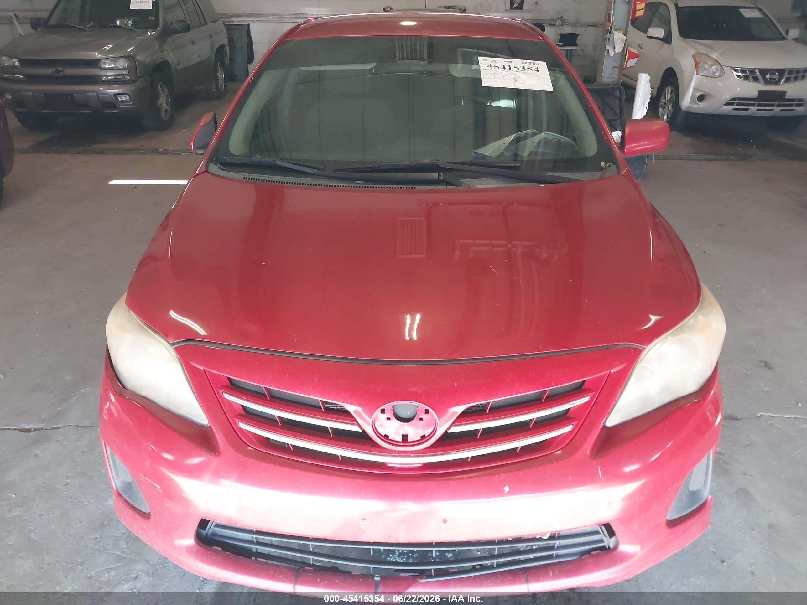 2013 Toyota Corolla Le Red vin: 2T1BU4EE2DC005379