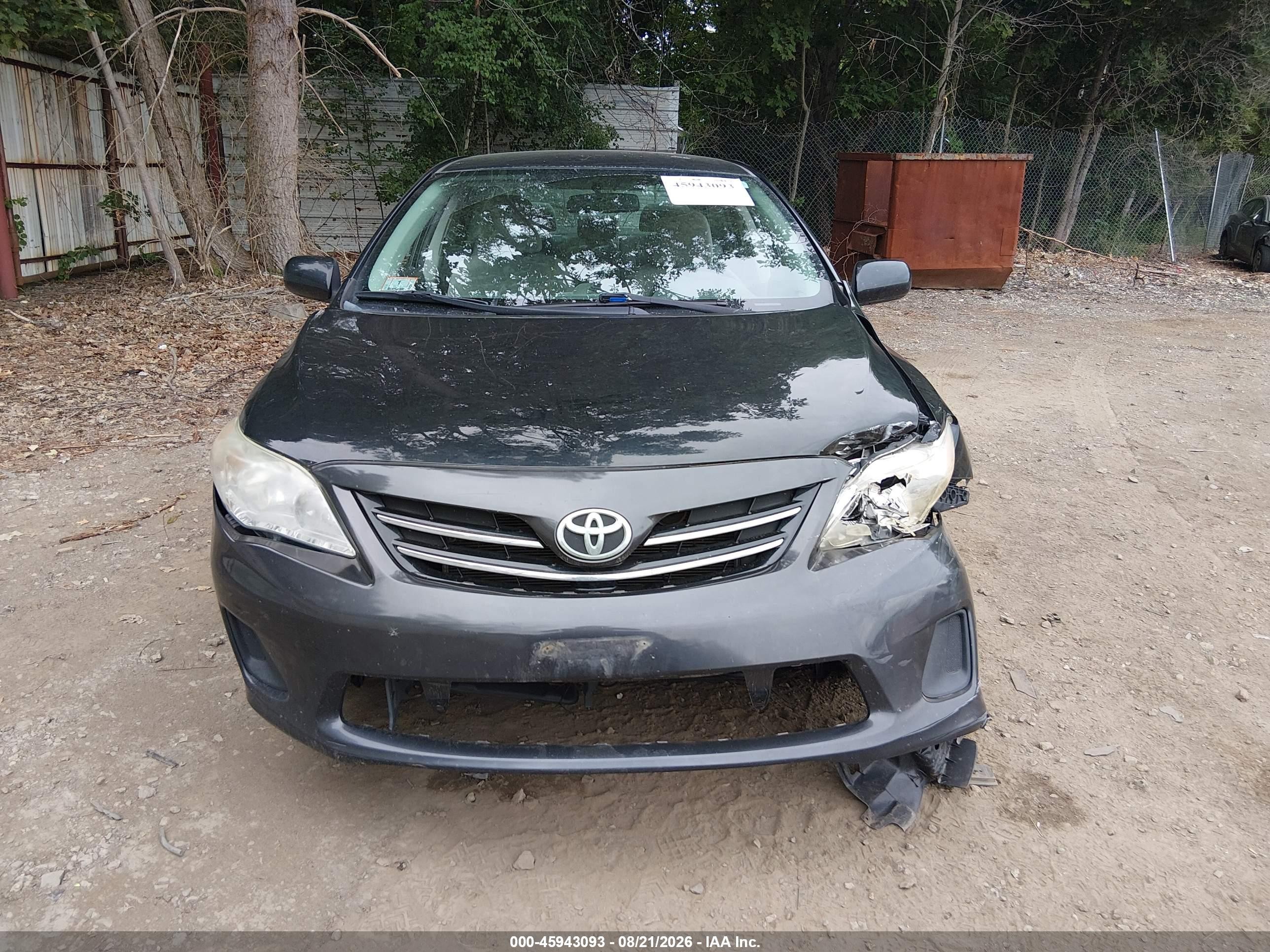 2013 Toyota Corolla Le Black vin: 2T1BU4EE2DC030072