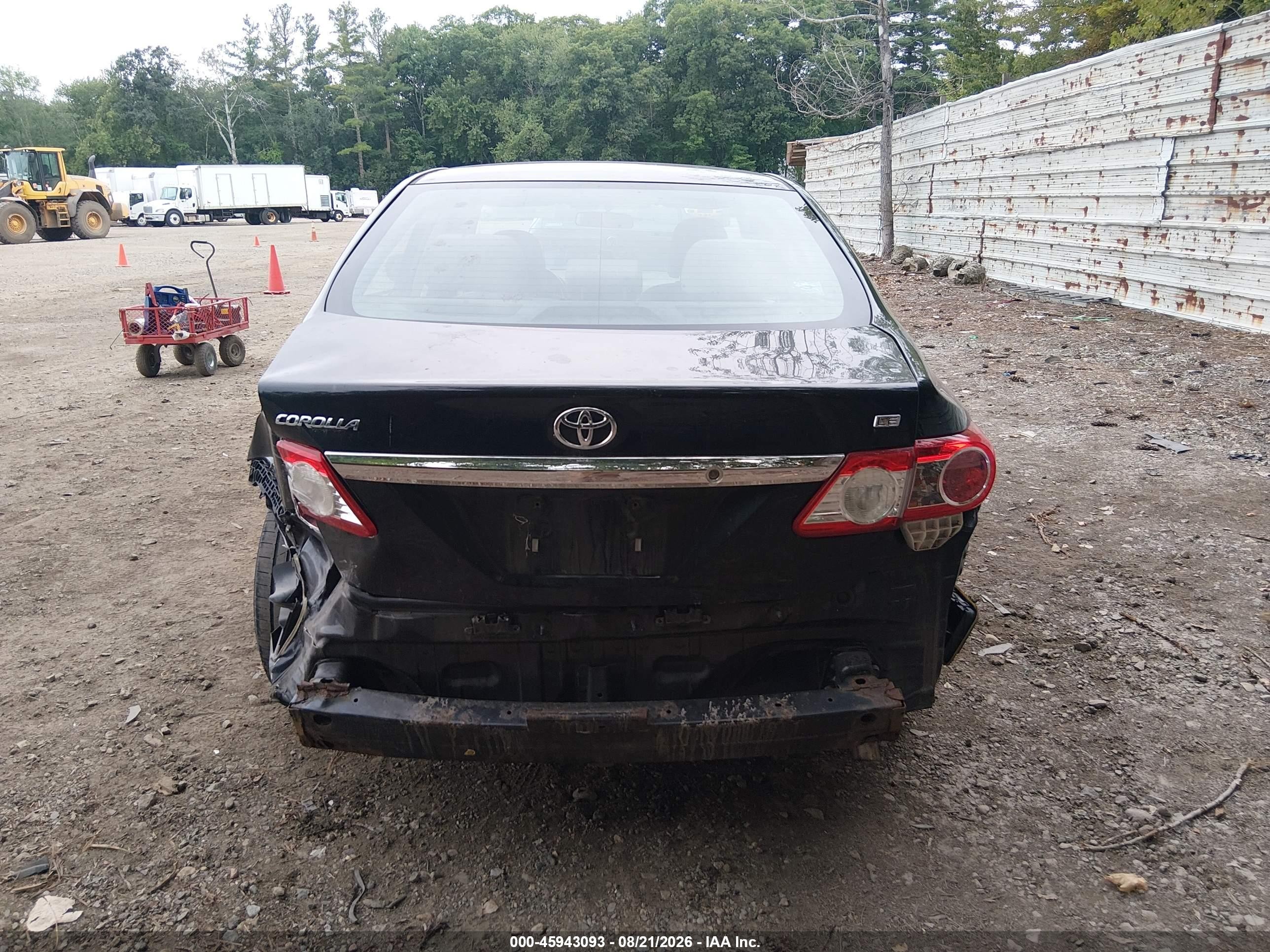 2013 Toyota Corolla Le Black vin: 2T1BU4EE2DC030072