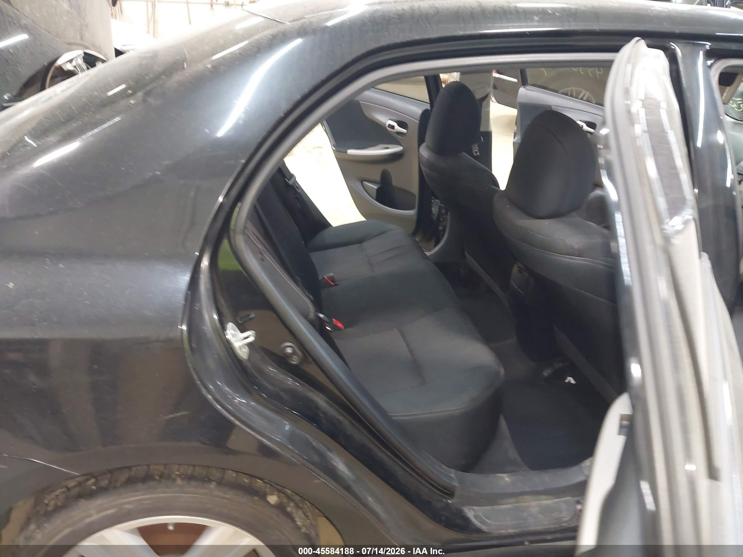2013 Toyota Corolla S Черный vin: 2T1BU4EE2DC035840