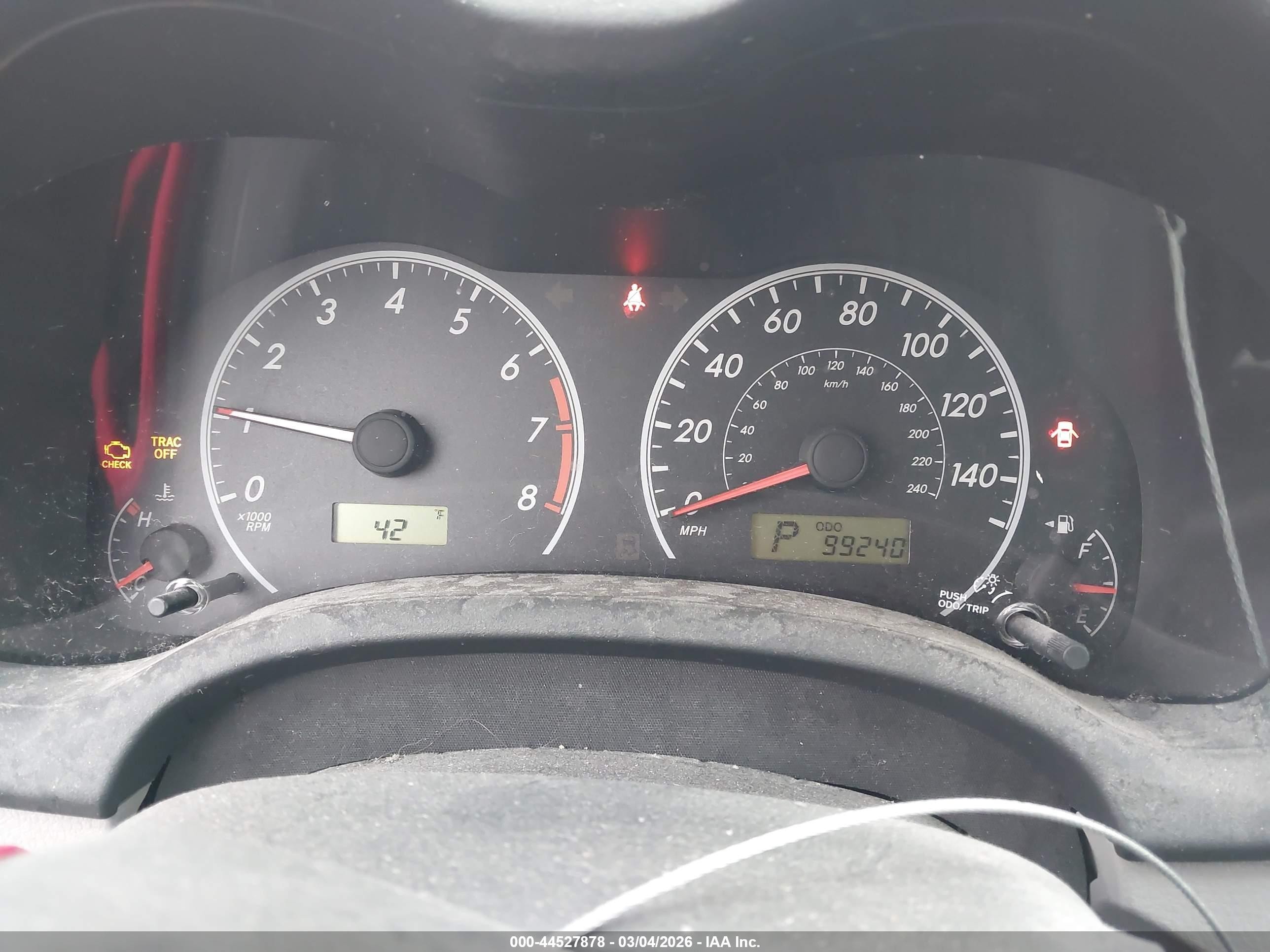 2013 Toyota Corolla Le Silver vin: 2T1BU4EE2DC064304