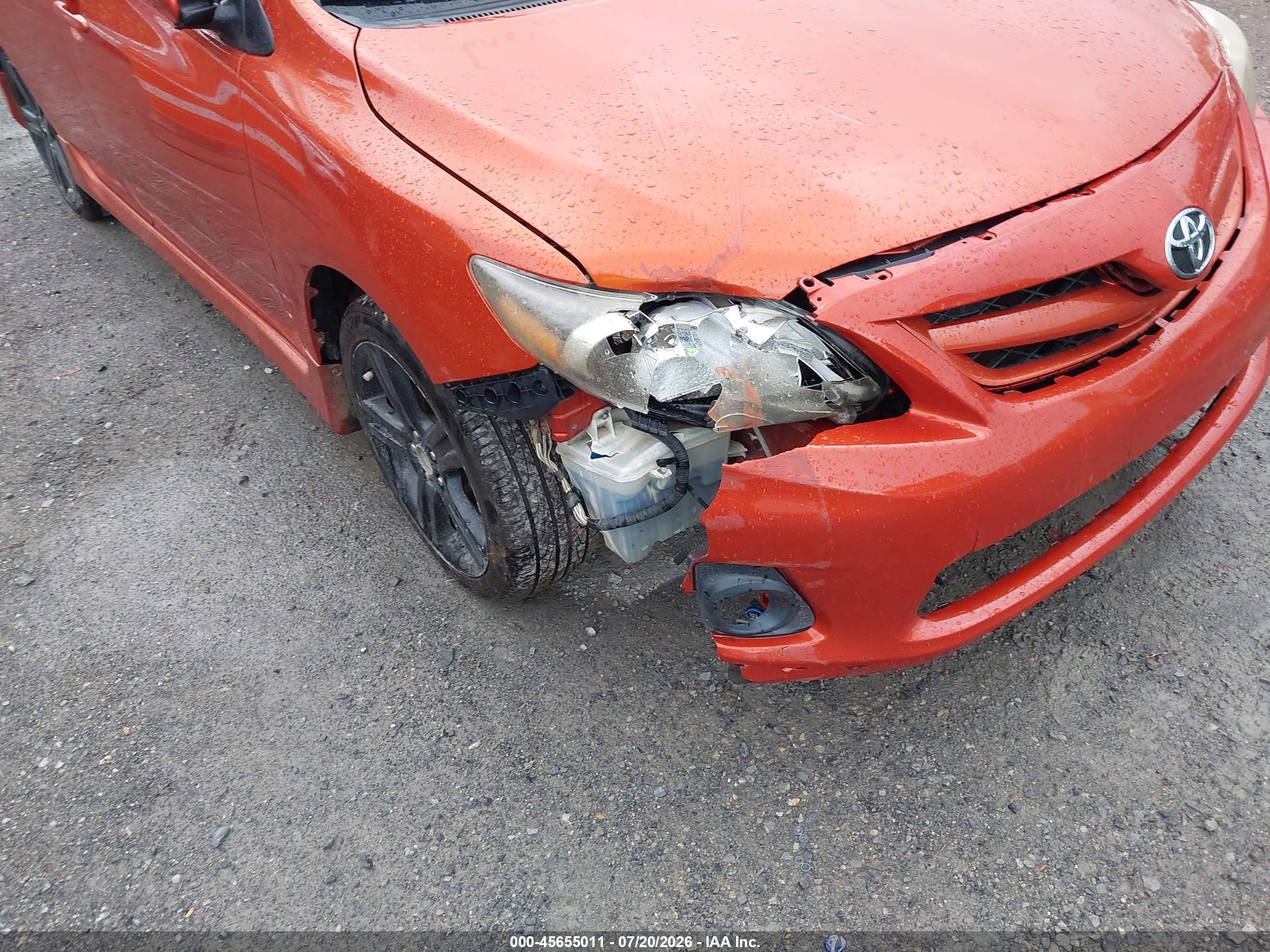 2013 Toyota Corolla S Special Edition Orange vin: 2T1BU4EE2DC084083