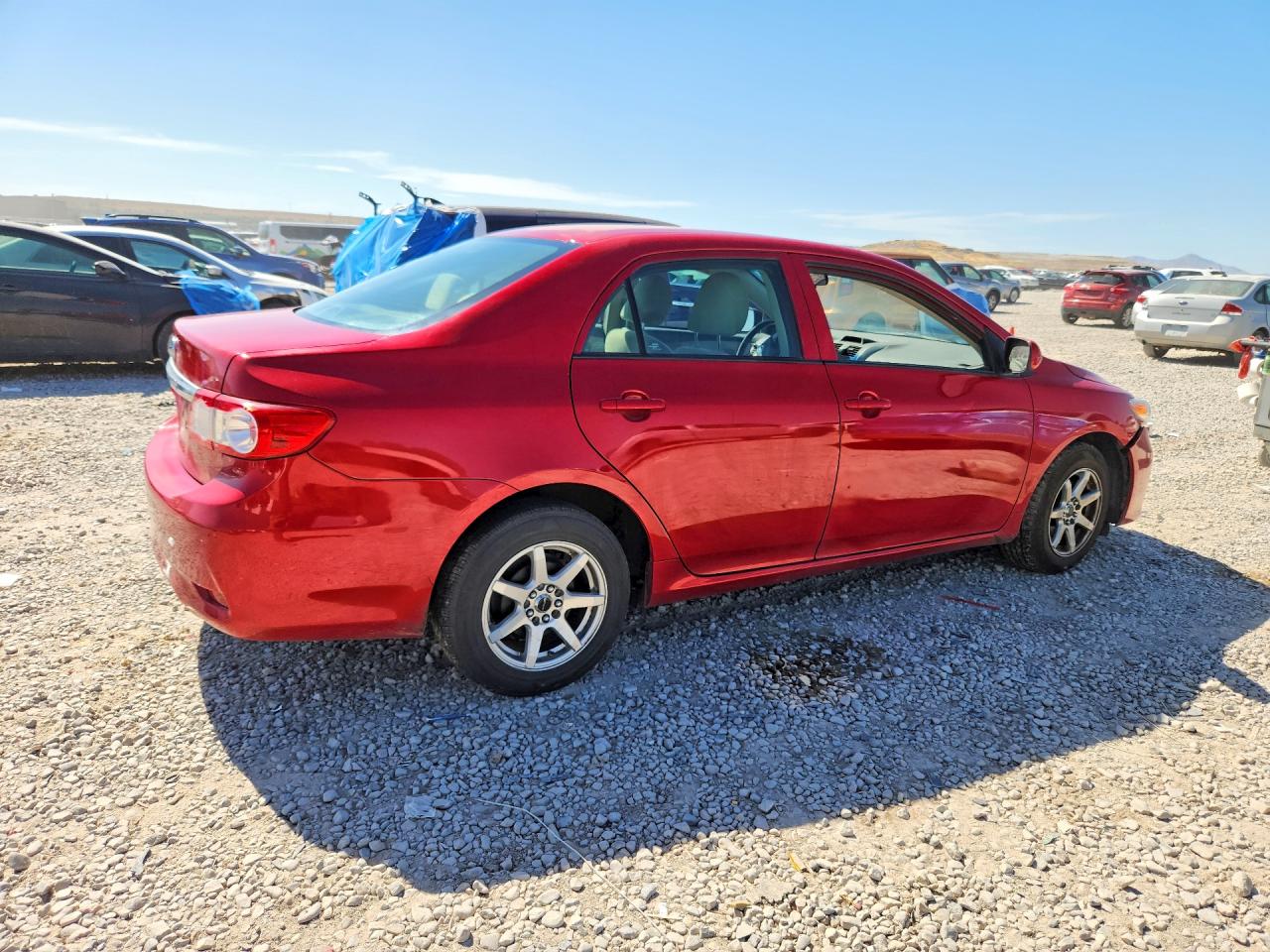 2013 Toyota Corolla L Red vin: 2T1BU4EE2DC099571