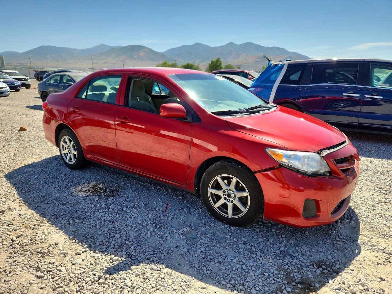 2013 Toyota Corolla L Red vin: 2T1BU4EE2DC099571