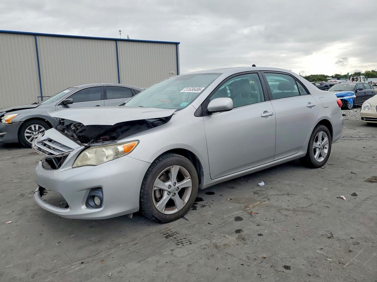 2013 Toyota Corolla Le Silver vin: 2T1BU4EE2DC111654