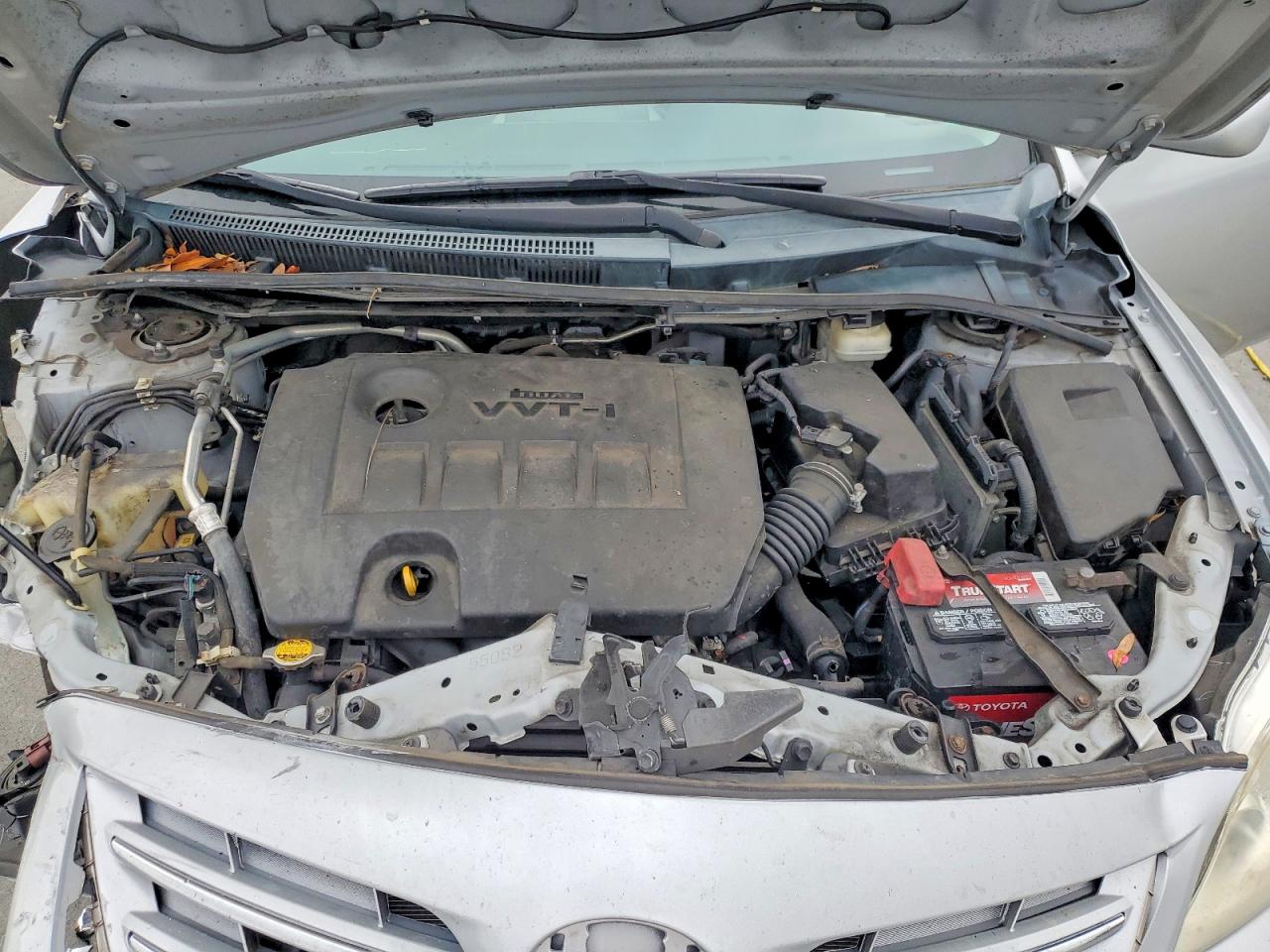 2013 Toyota Corolla Le Silver vin: 2T1BU4EE2DC111654