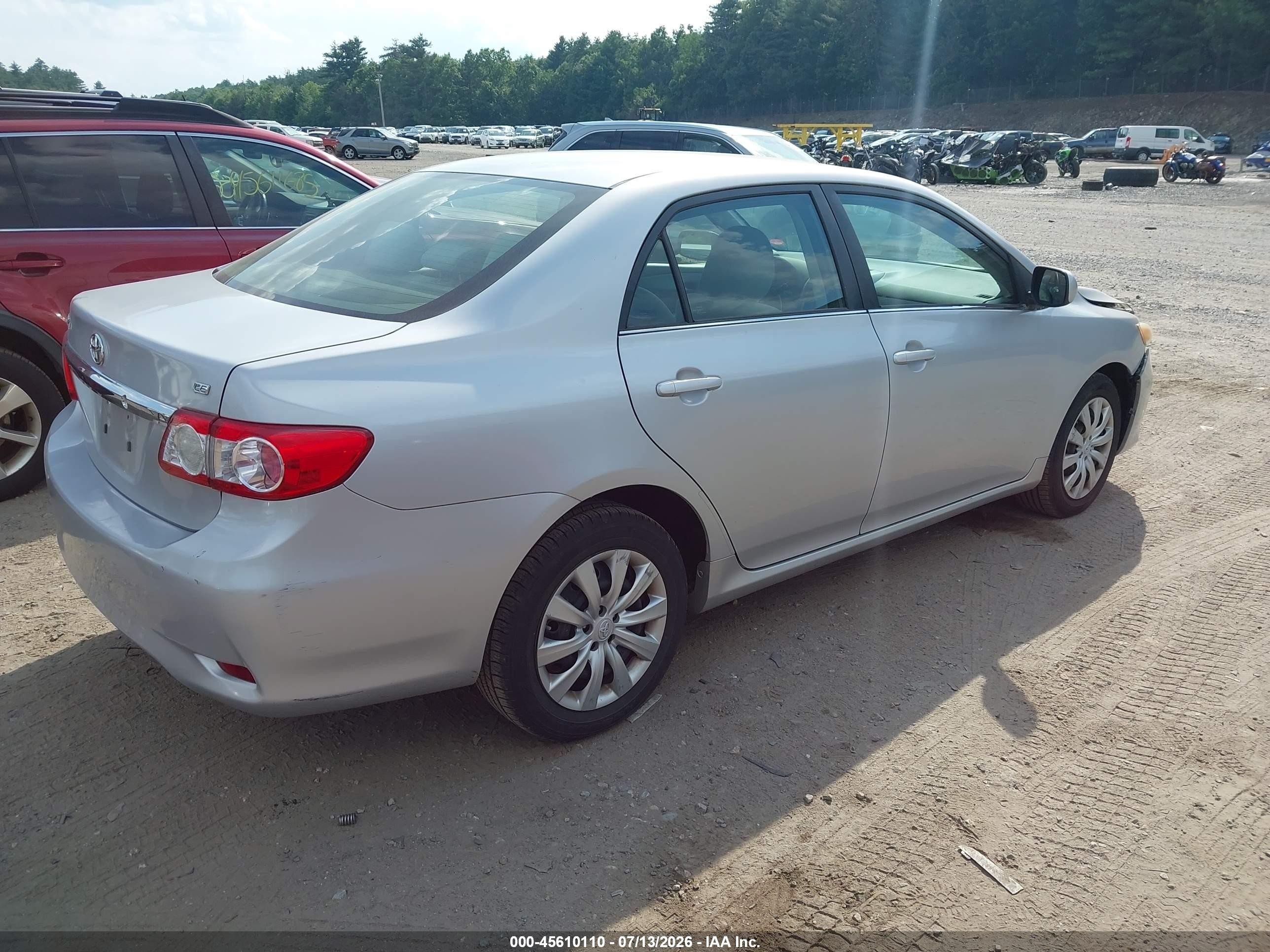2013 Toyota Corolla Le Silver vin: 2T1BU4EE2DC926954