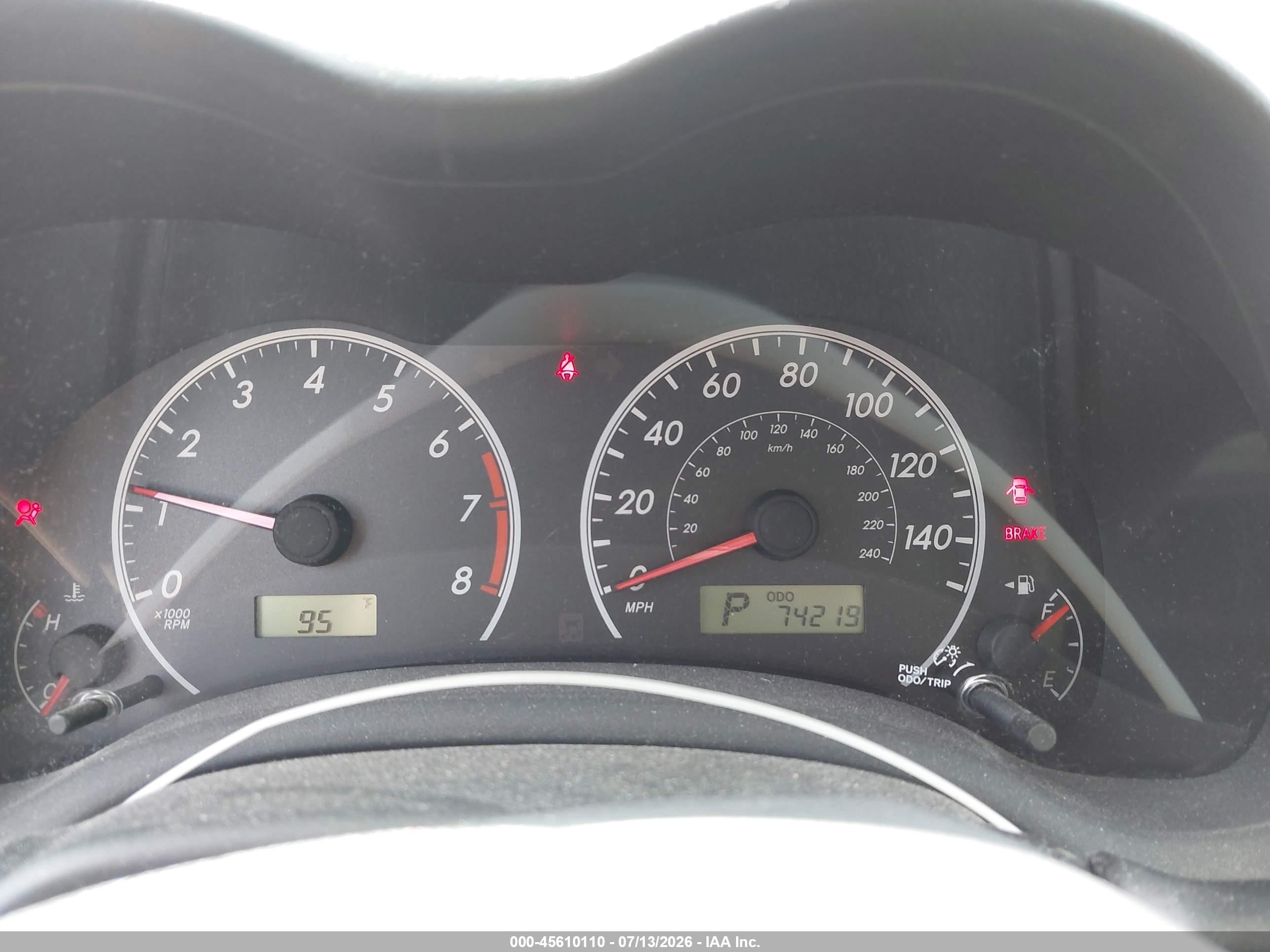 2013 Toyota Corolla Le Silver vin: 2T1BU4EE2DC926954