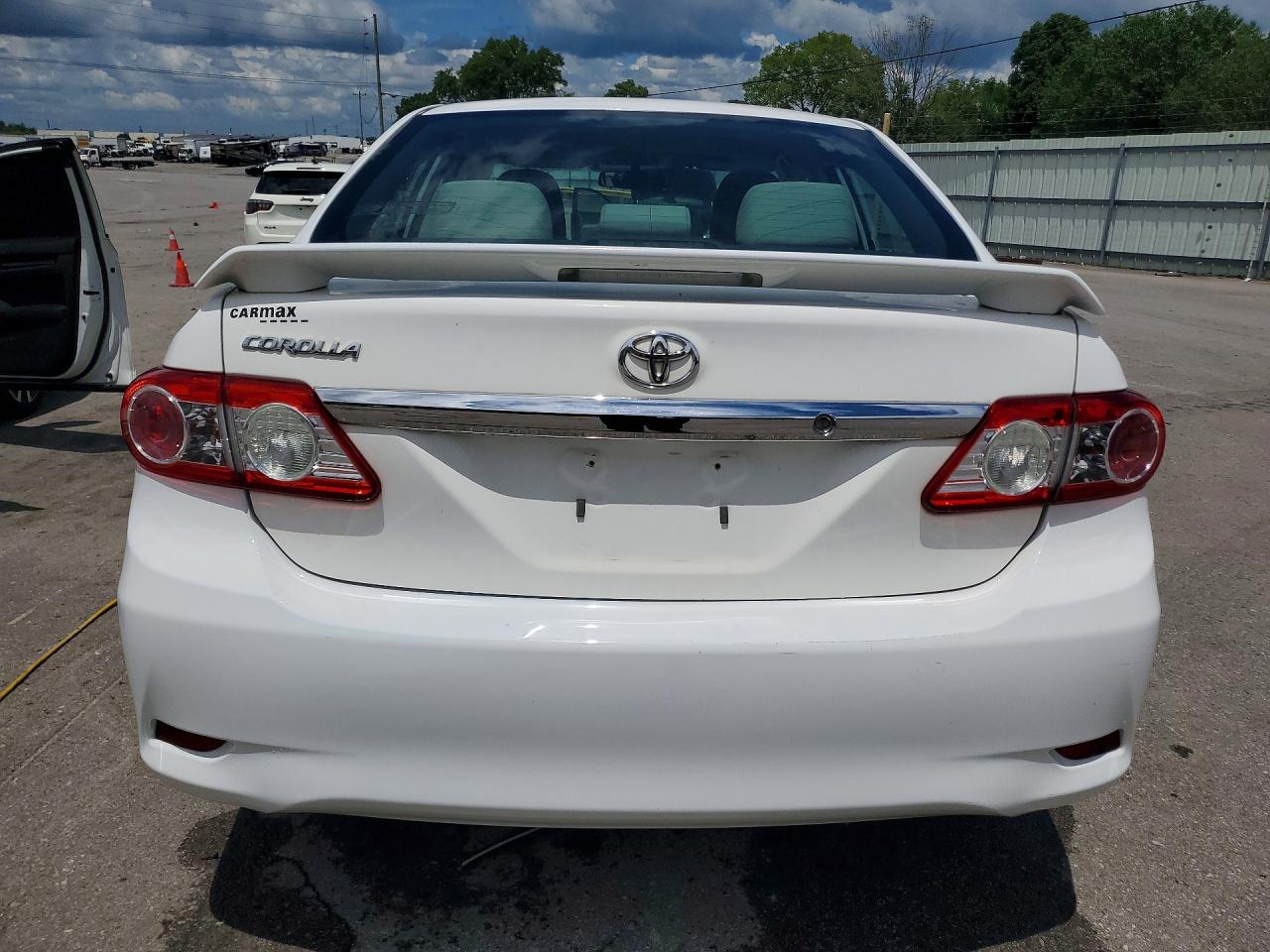 2013 Toyota Corolla L White vin: 2T1BU4EE2DC930826