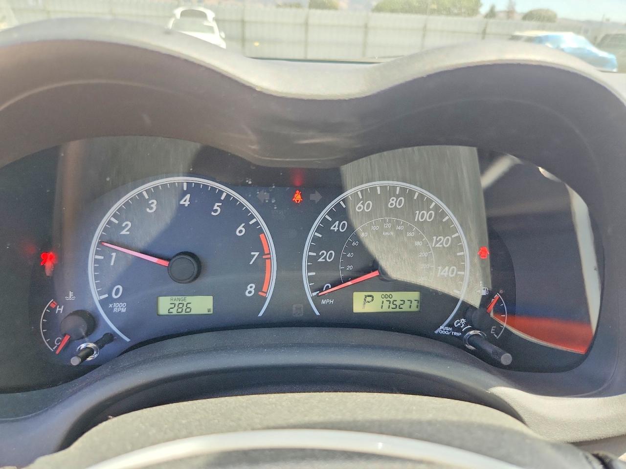 2013 Toyota Corolla Le Silver vin: 2T1BU4EE2DC946234