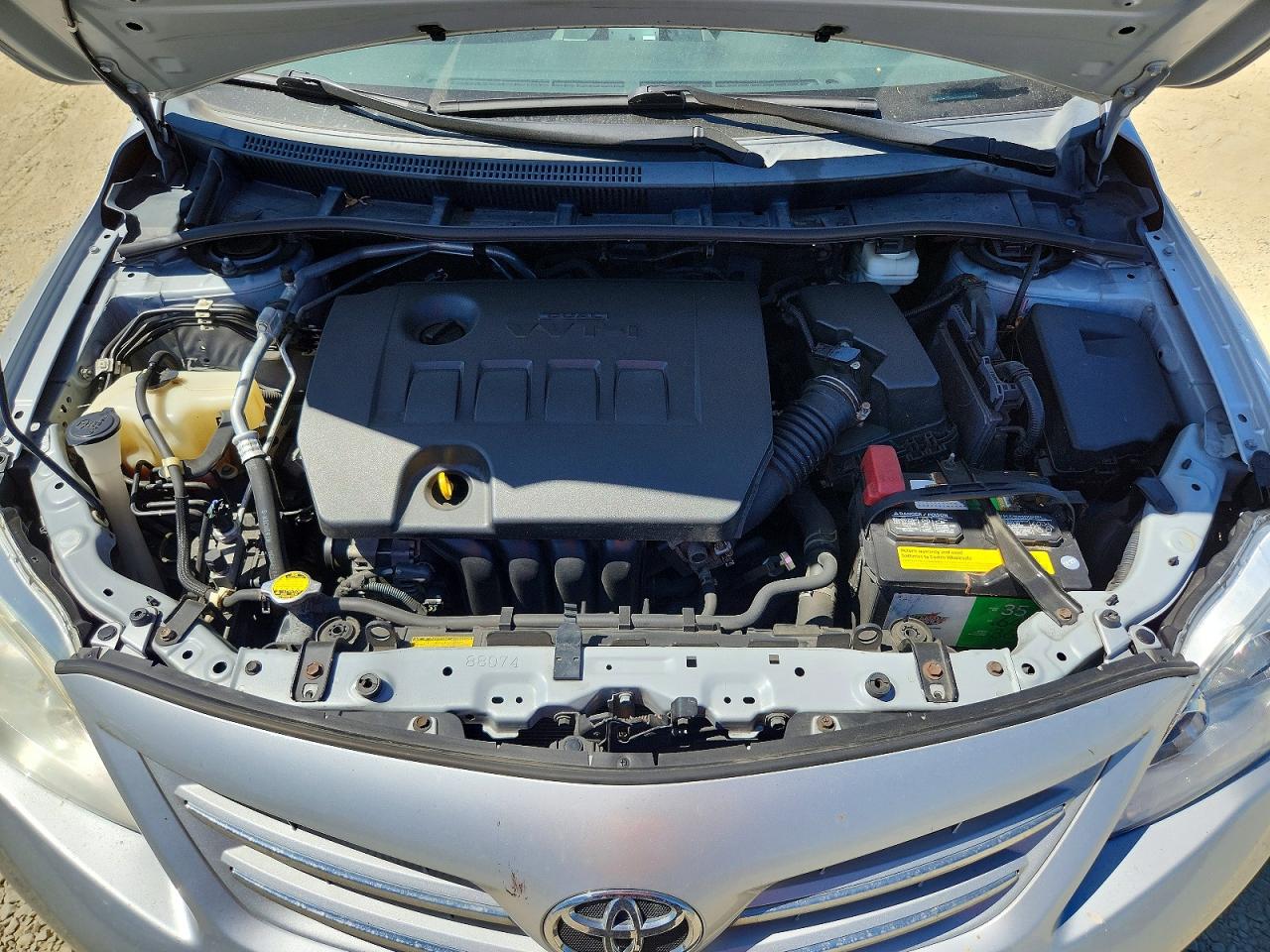 2013 Toyota Corolla Le Silver vin: 2T1BU4EE2DC946234