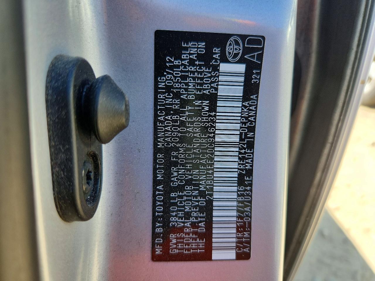 2013 Toyota Corolla Le Silver vin: 2T1BU4EE2DC946234