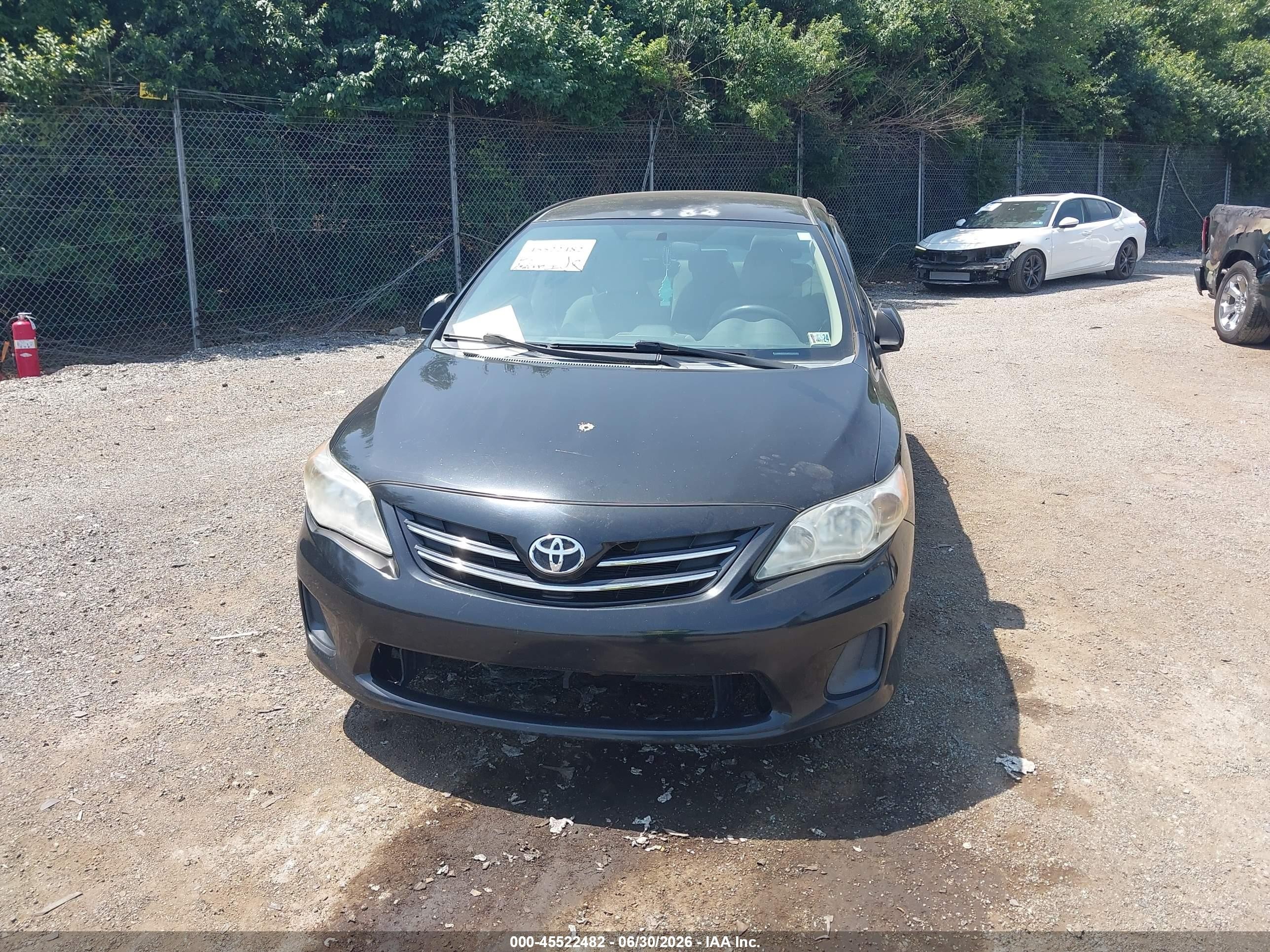 2013 Toyota Corolla Le Black vin: 2T1BU4EE2DC955578