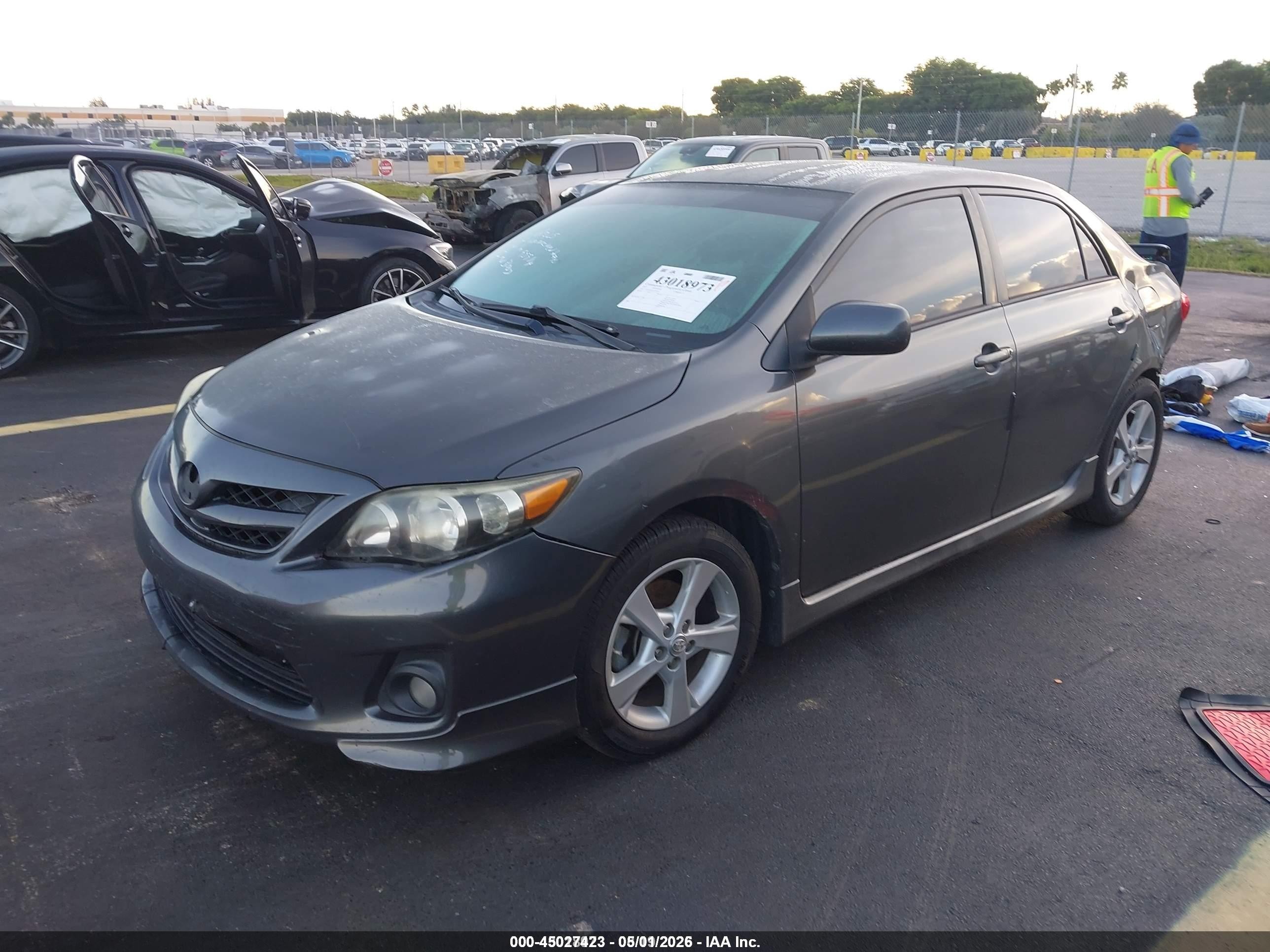 2013 Toyota Corolla S Gray vin: 2T1BU4EE2DC959114
