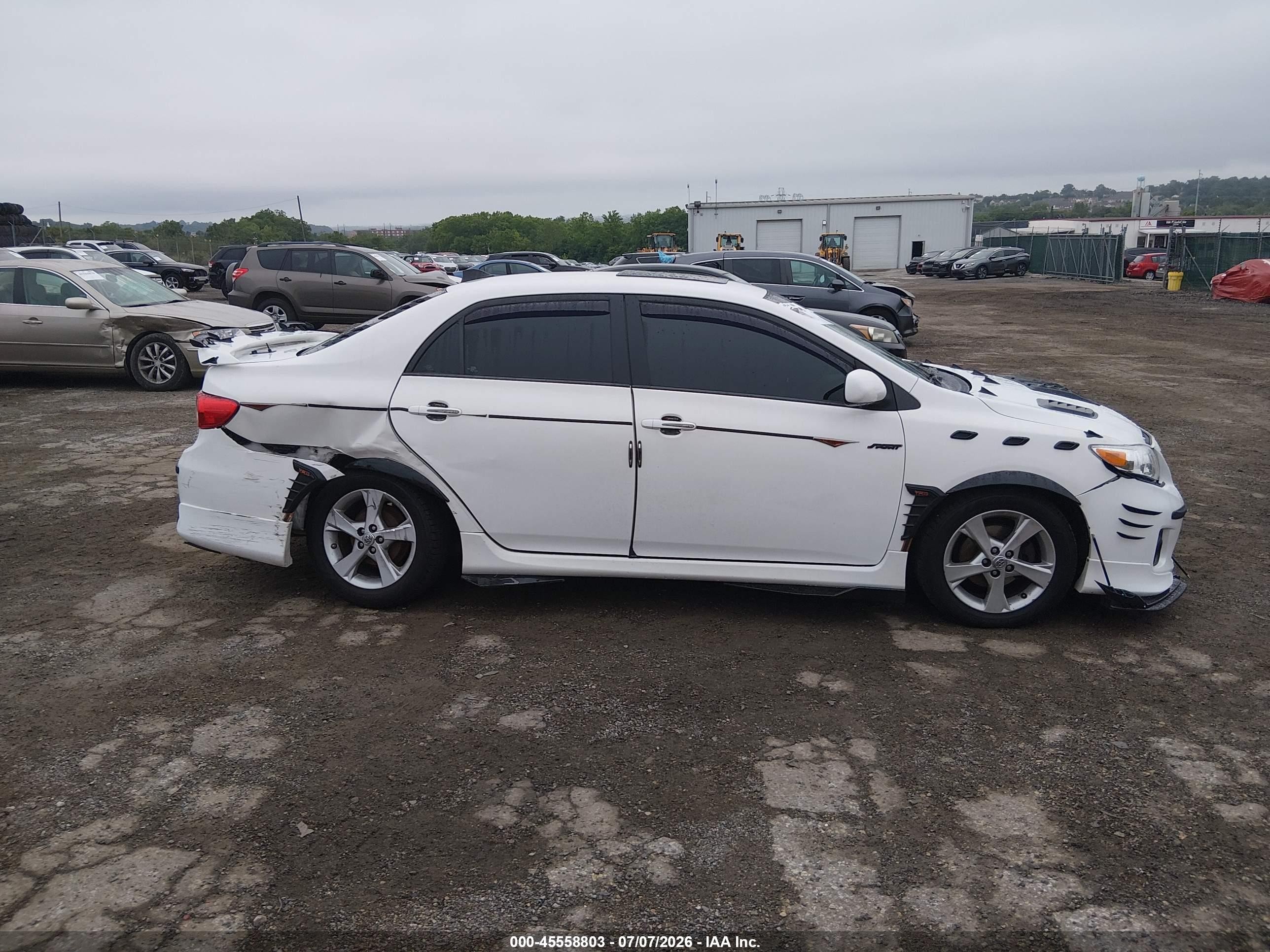 2013 Toyota Corolla S White vin: 2T1BU4EE2DC976432