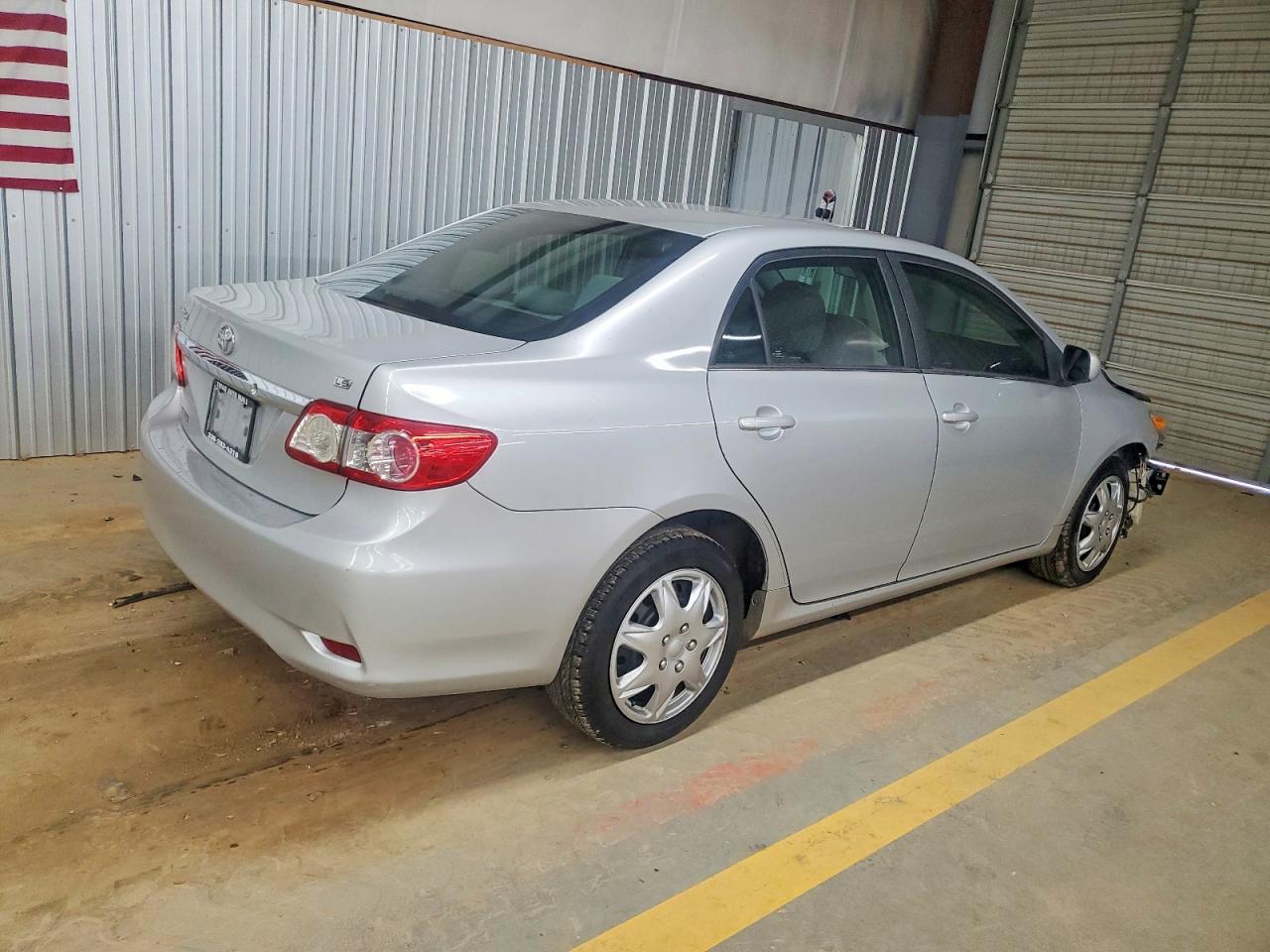 2013 Toyota Corolla Silver vin: 2T1BU4EE2DC979069