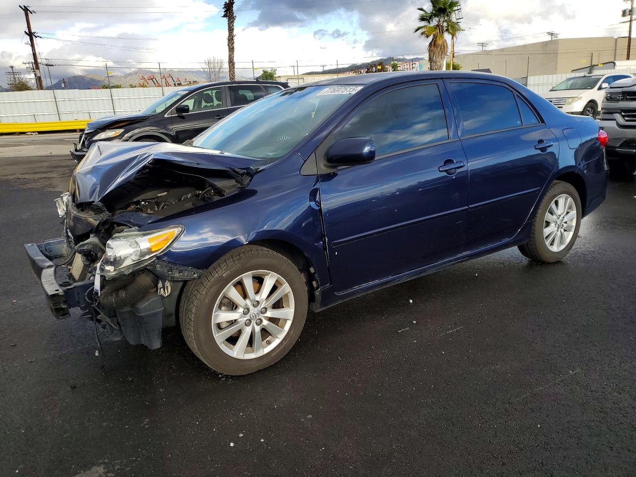 2013 Toyota Corolla Base Blue vin: 2T1BU4EE2DC986278