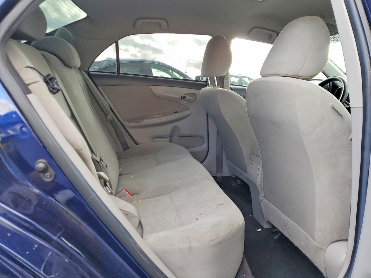 2013 Toyota Corolla Base Blue vin: 2T1BU4EE2DC986278
