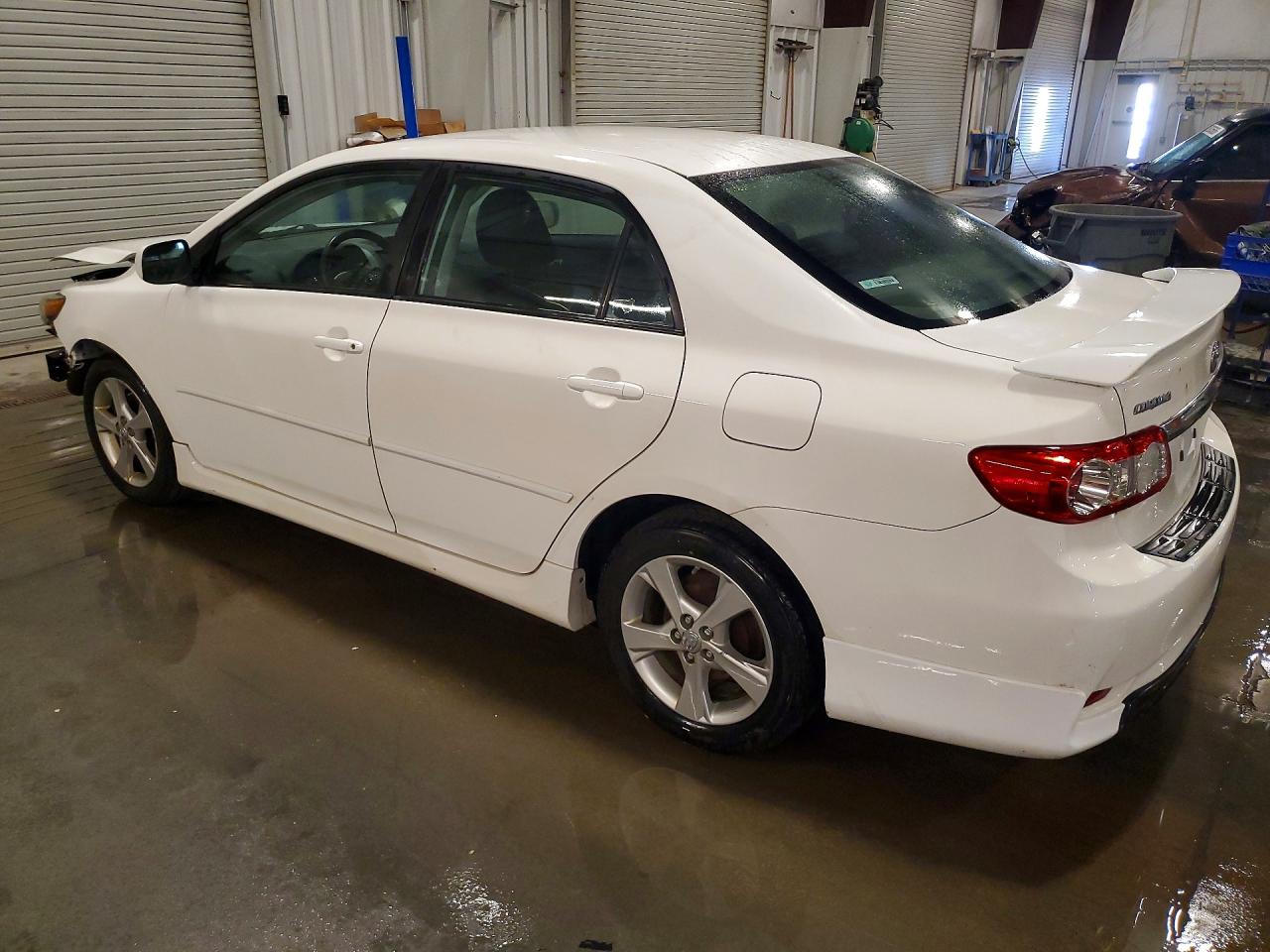 2013 Toyota Corolla S White vin: 2T1BU4EE2DC990640