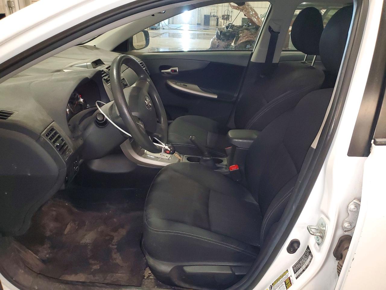 2013 Toyota Corolla S White vin: 2T1BU4EE2DC990640