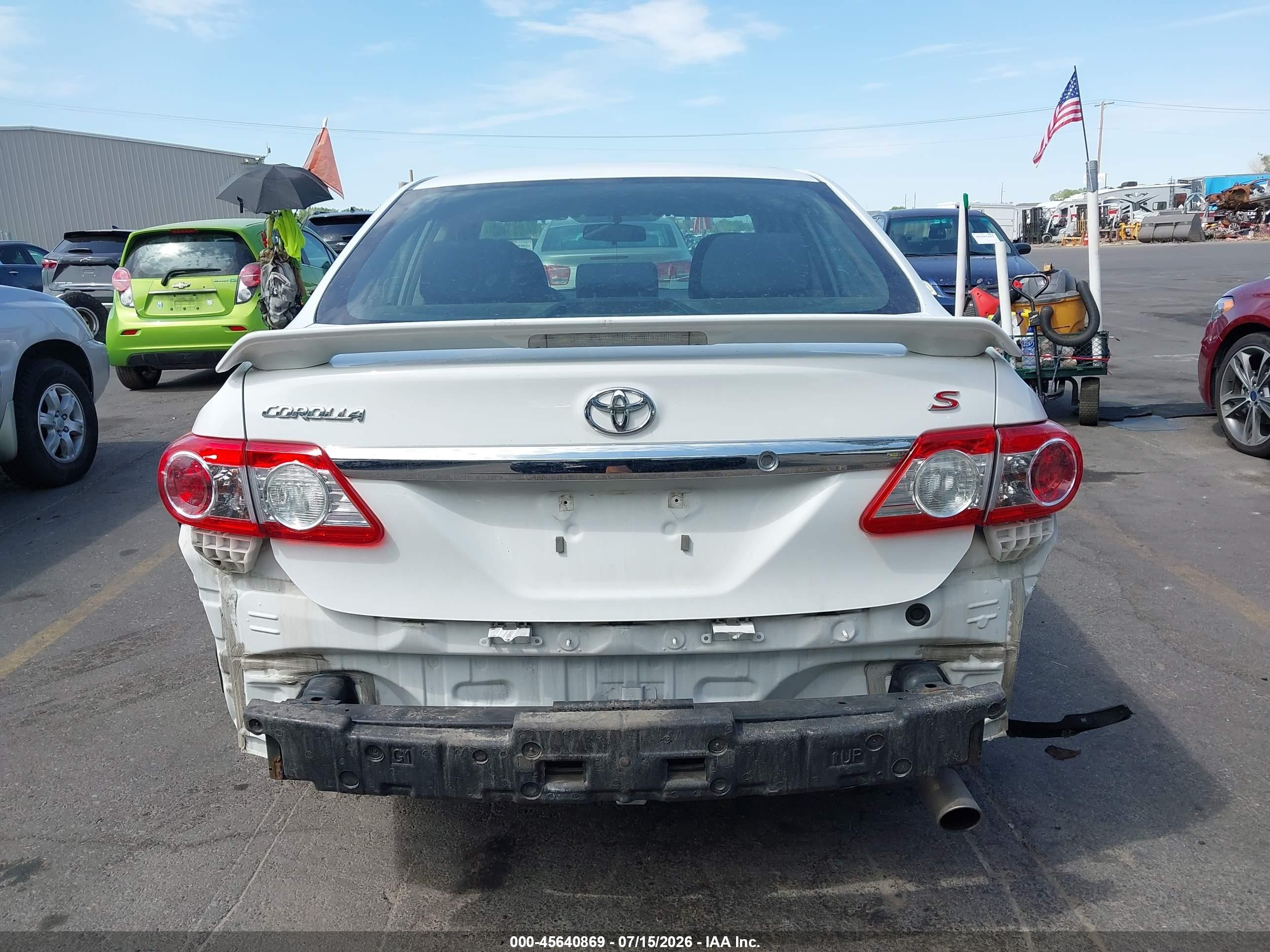 2013 Toyota Corolla S White vin: 2T1BU4EE2DC998463