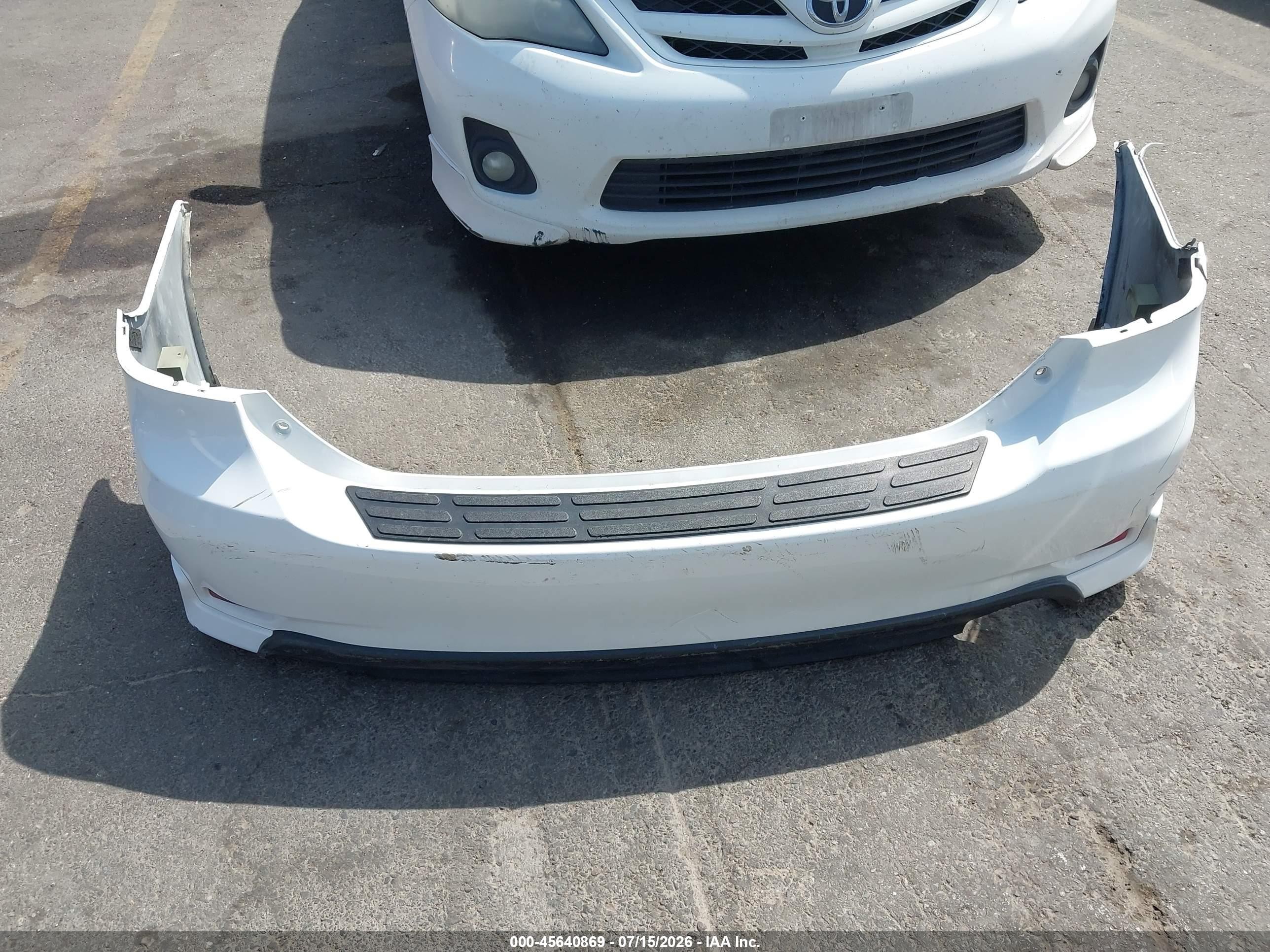 2013 Toyota Corolla S White vin: 2T1BU4EE2DC998463