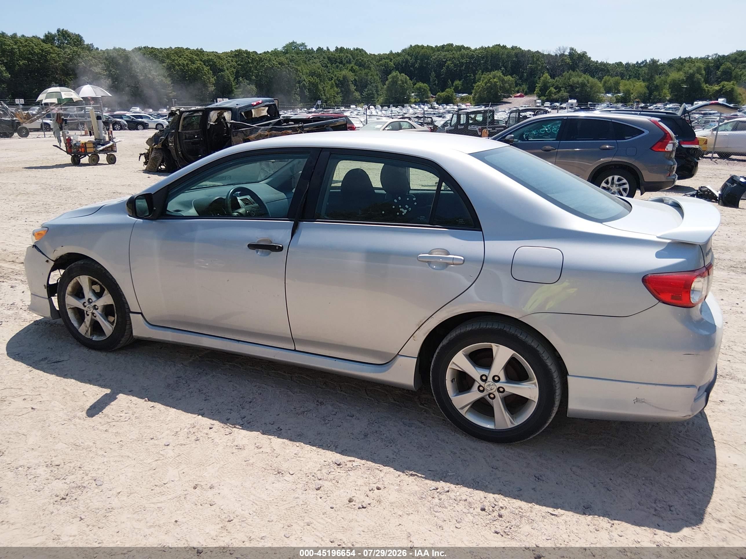 2013 Toyota Corolla S Silver vin: 2T1BU4EE2DC999497
