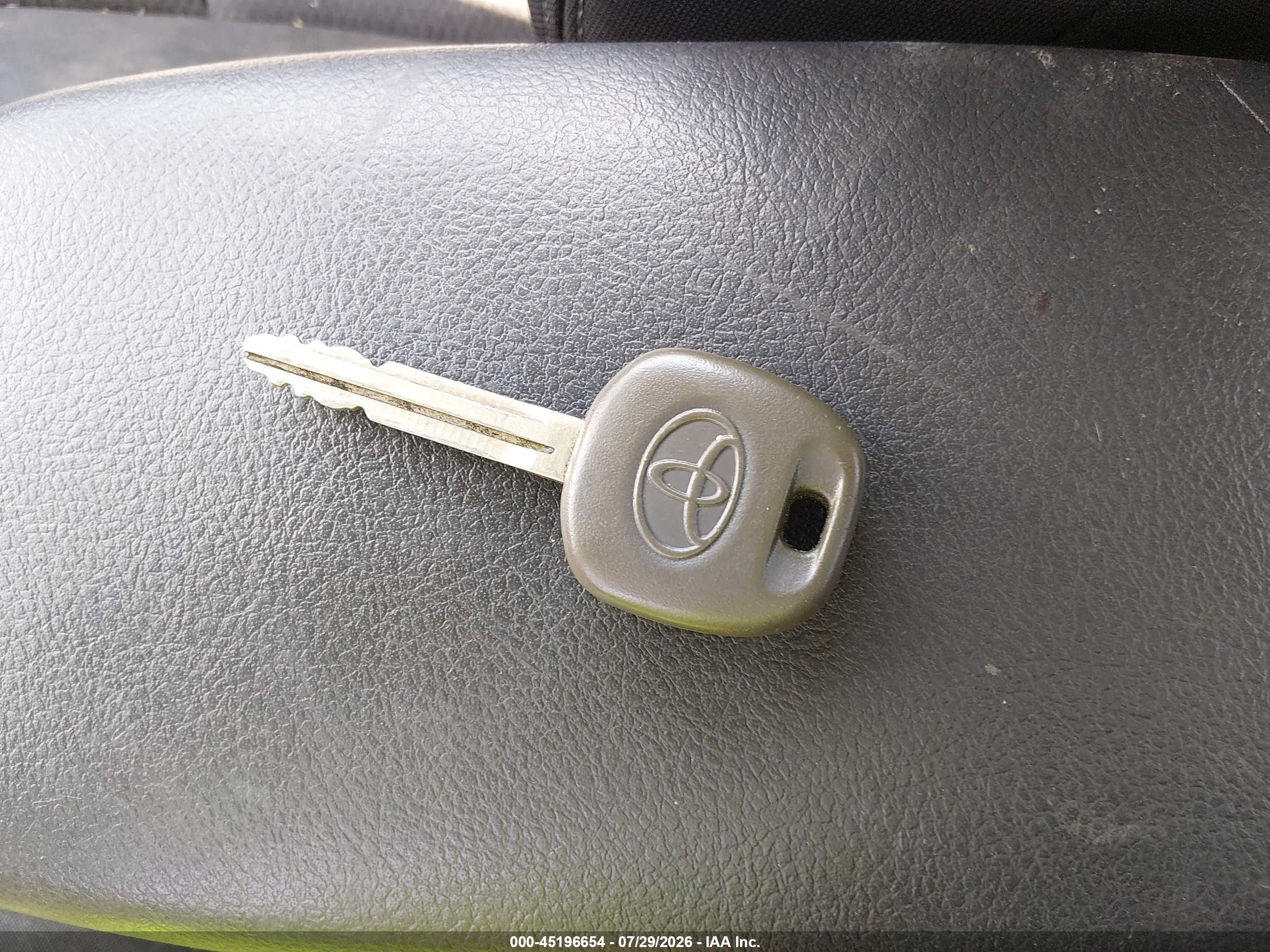 2013 Toyota Corolla S Silver vin: 2T1BU4EE2DC999497