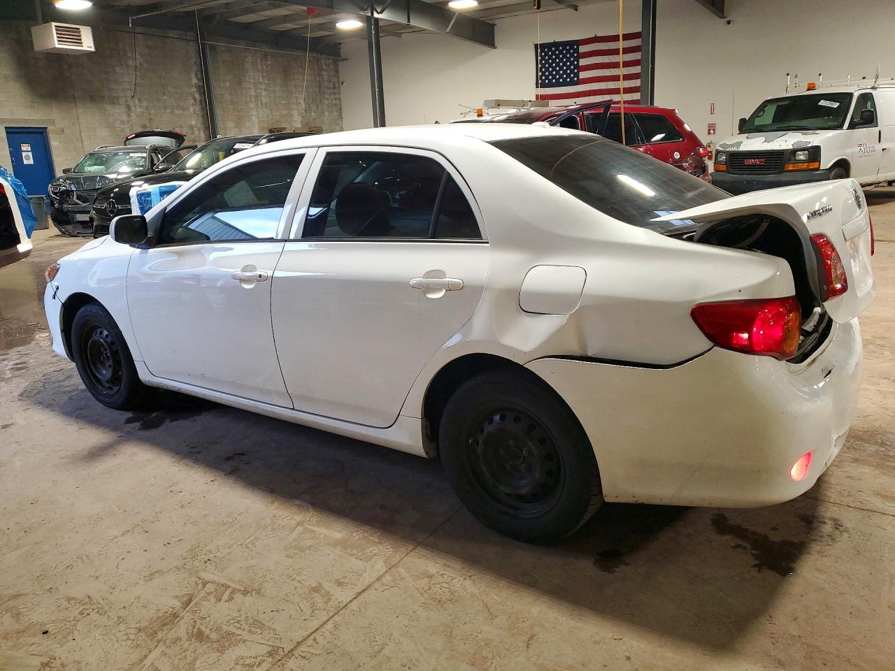 2010 Toyota Corolla Le White vin: 2T1BU4EE3AC196483