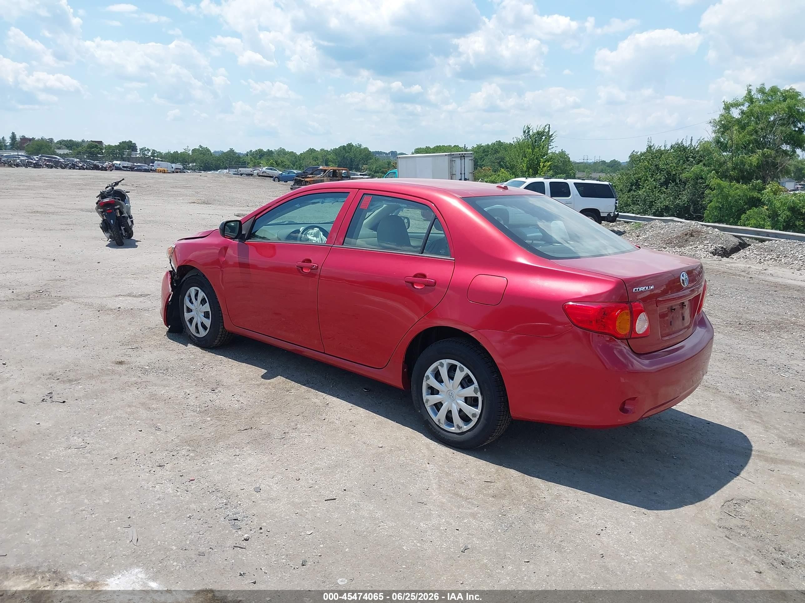 2010 Toyota Corolla Le Red vin: 2T1BU4EE3AC242684