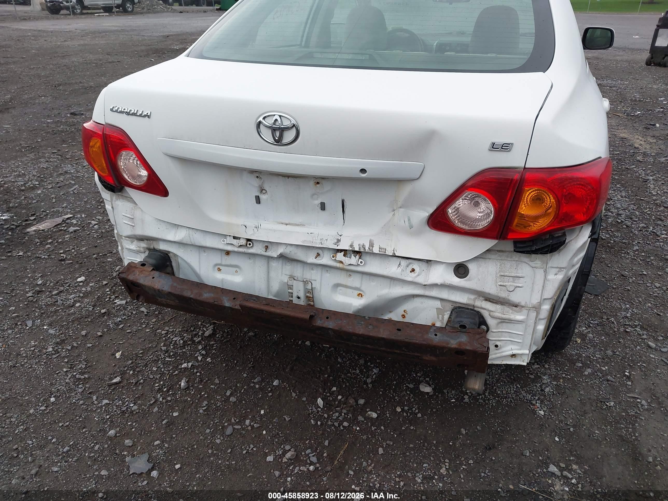 2010 Toyota Corolla Le White vin: 2T1BU4EE3AC263485